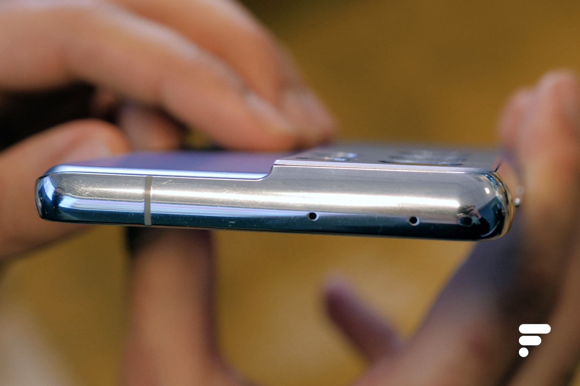 Prise en main du Samsung Galaxy S21 Ultra : l'évolution se cache dans les  détails