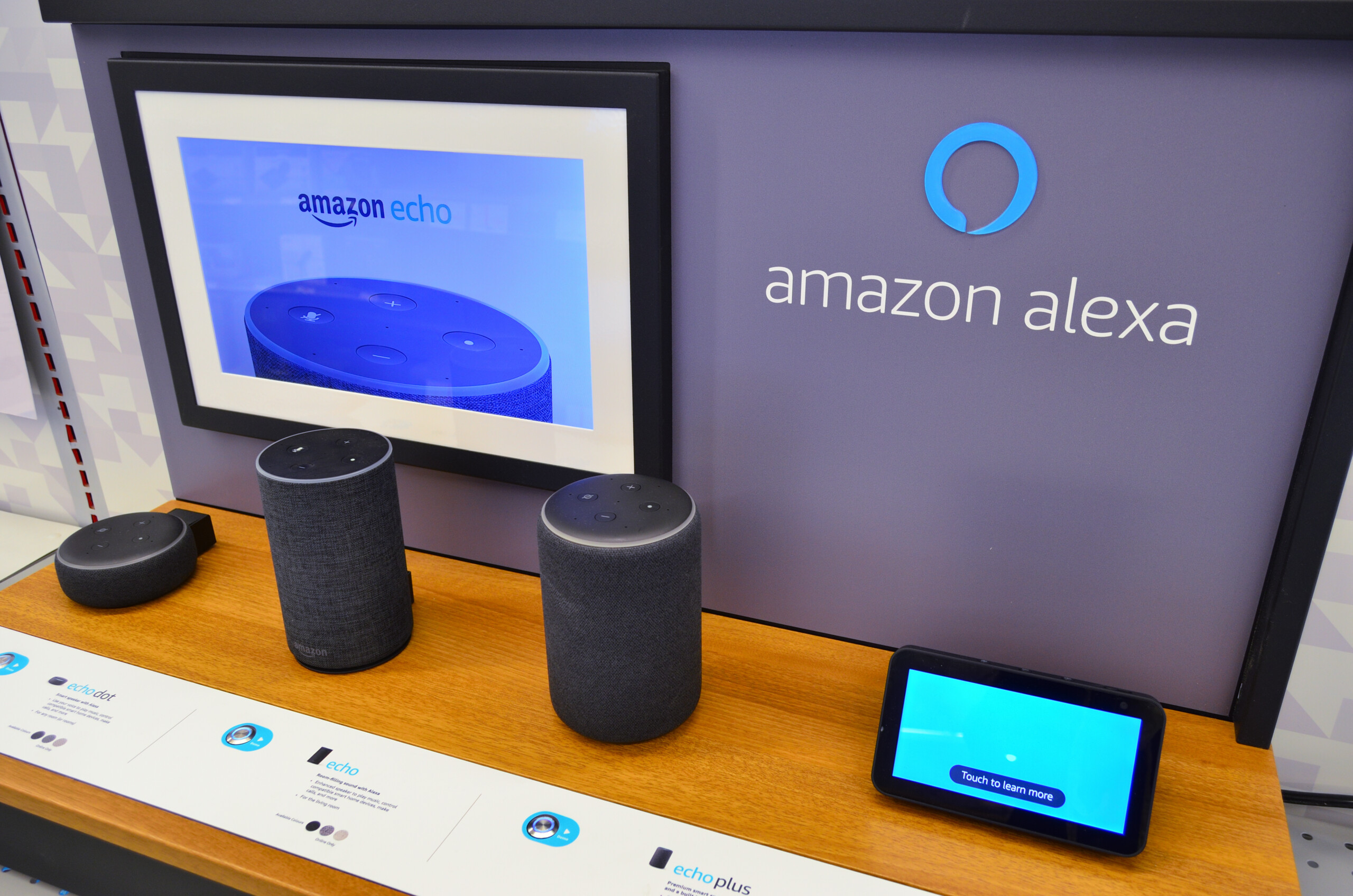 Newsroom -  présente ses nouveaux appareils Echo ; les ventes  d'appareils équipés d'Alexa dépassent le demi-milliard d'unités
