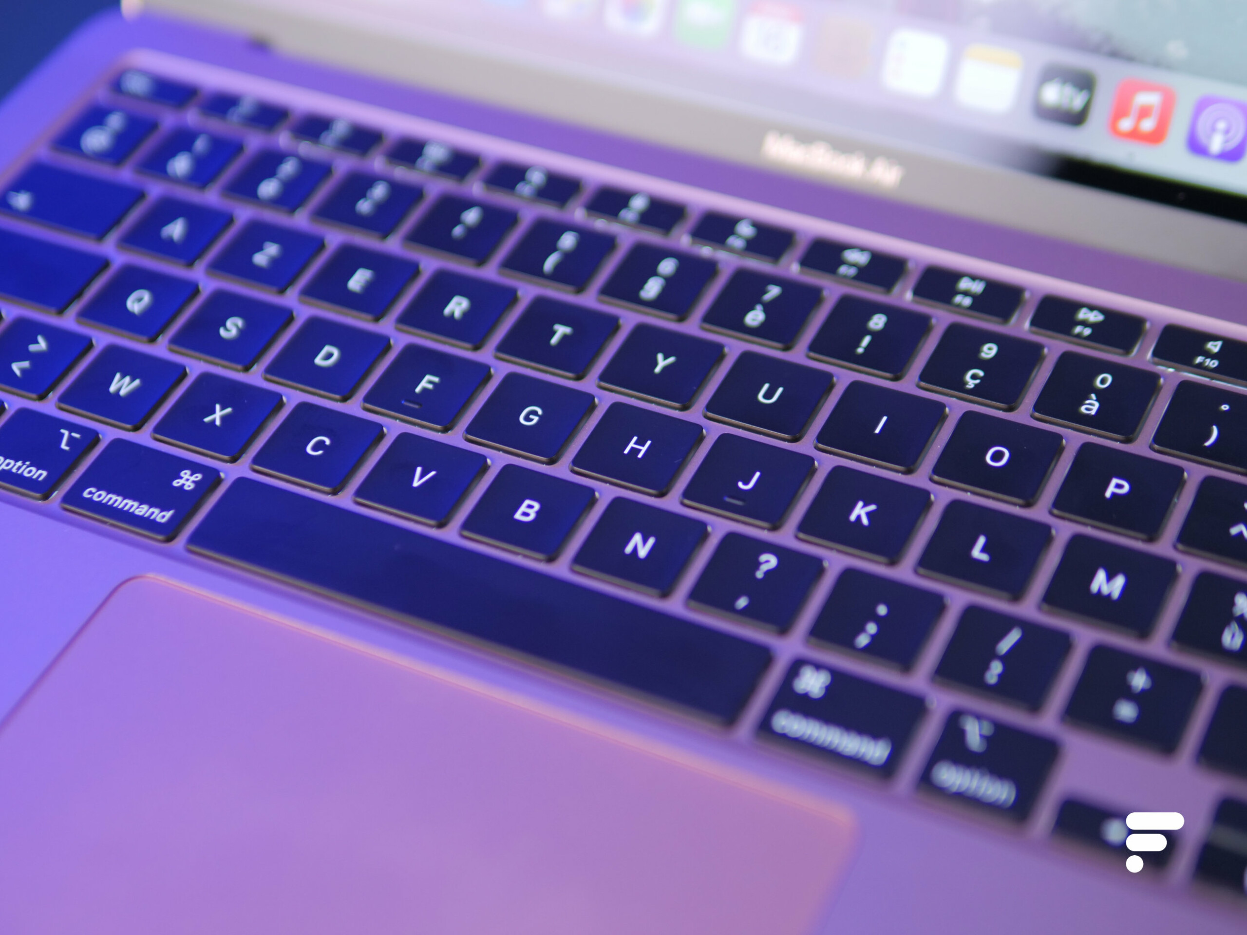 Soldes Apple : Le MacBook Air M1 passe sous la barre des 1000 € !