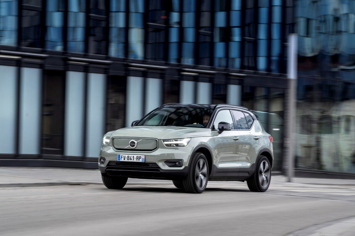 The Volvo XC40 becomes the cheapest electric car with more than 550 km of autonomy