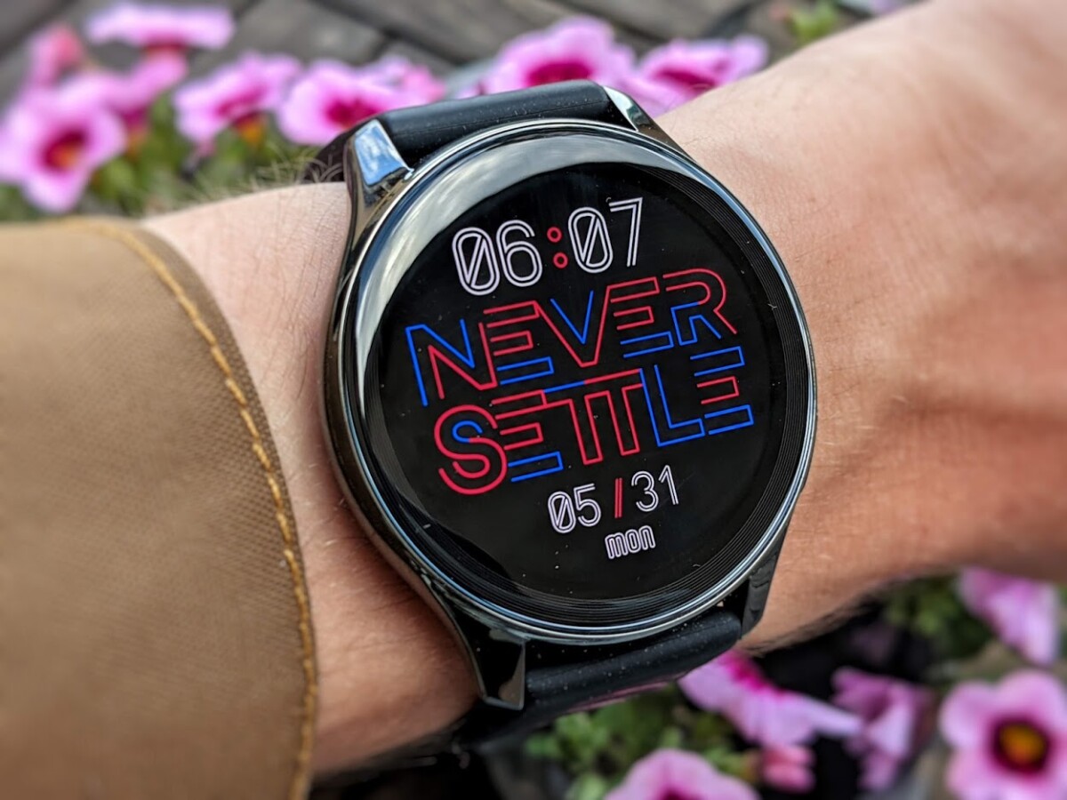 La OnePlus Watch et son cadran « Never Settle »