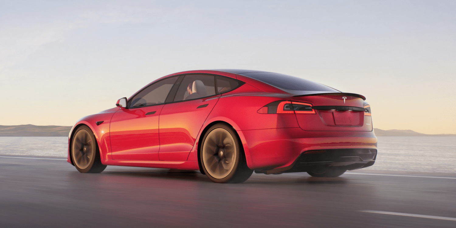 Non, la Tesla Model S Plaid n'est pas la voiture de production la plus  rapide du monde - Numerama
