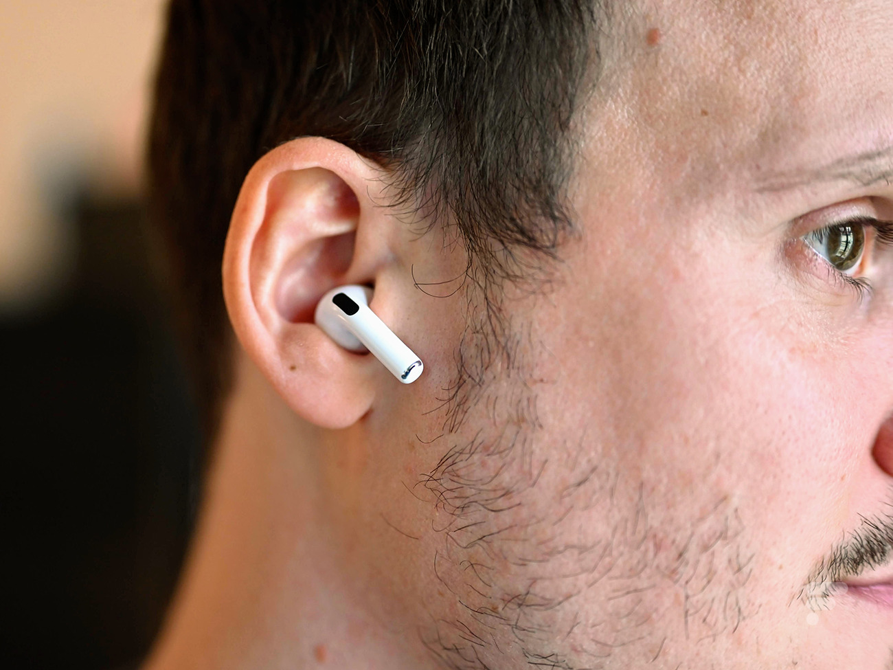 Test Apple AirPods 3 : Les écouteurs true wireless les plus populaires se  renouvellent pour le meilleur - Les Numériques
