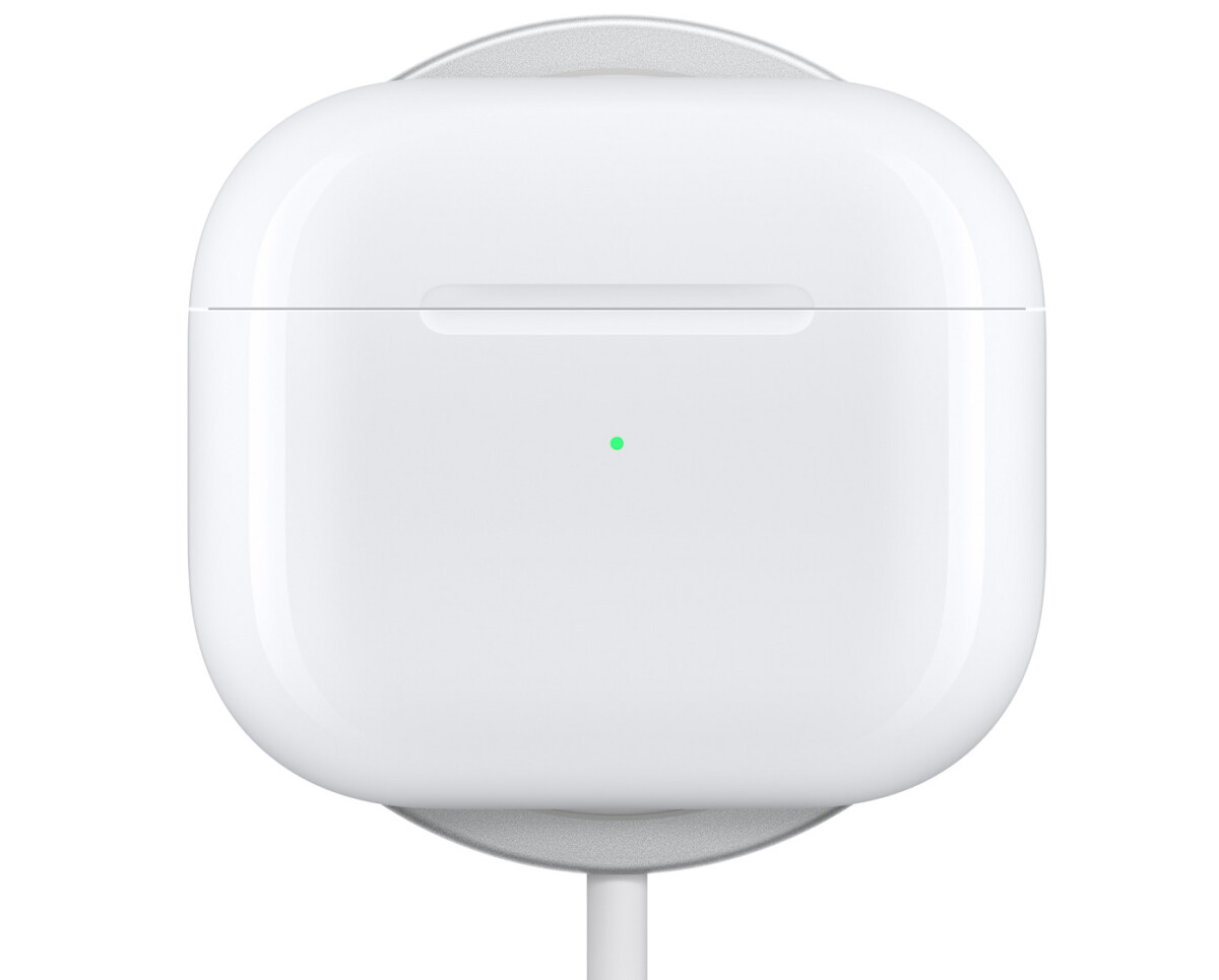 AirPods 3 are compatible with MagSafe wireless charging