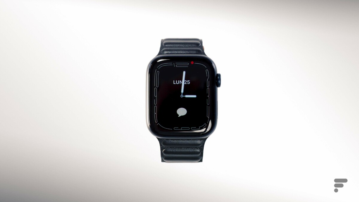 L'Apple Watch Series 7 vue de face
