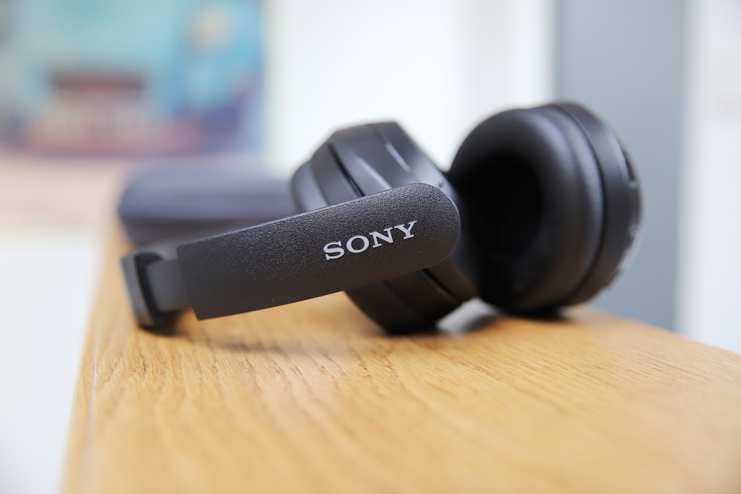 Sony WH-XB910N Casque Bluetooth à réduction de bruit sans fil EXTRA BASS -  Jusqu'à 30h d'autonomie - Optimisé Alexa et Google Assistant - micro  intégré pour les appels - Bleu