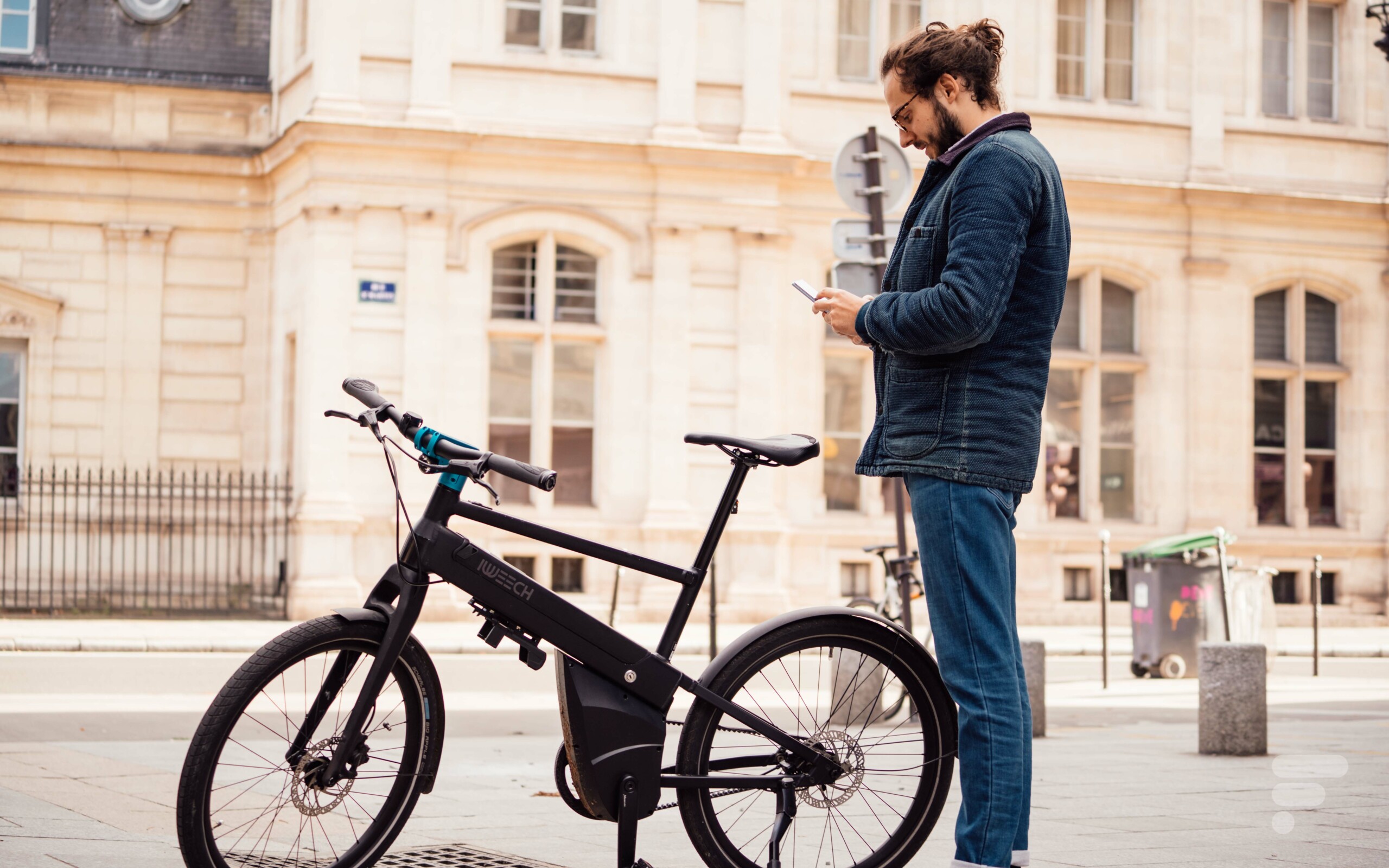 Vélo et VAE : quels outils avoir pour entretenir soi-même son vélo ?