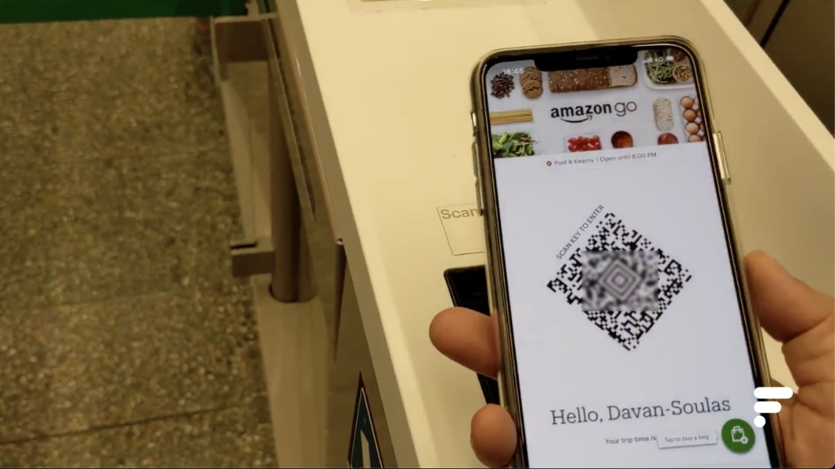 Pour accéder au Amazon Go, il faut disposer d’un compte Amazon et scanner l’app pour entrer dans le magasin