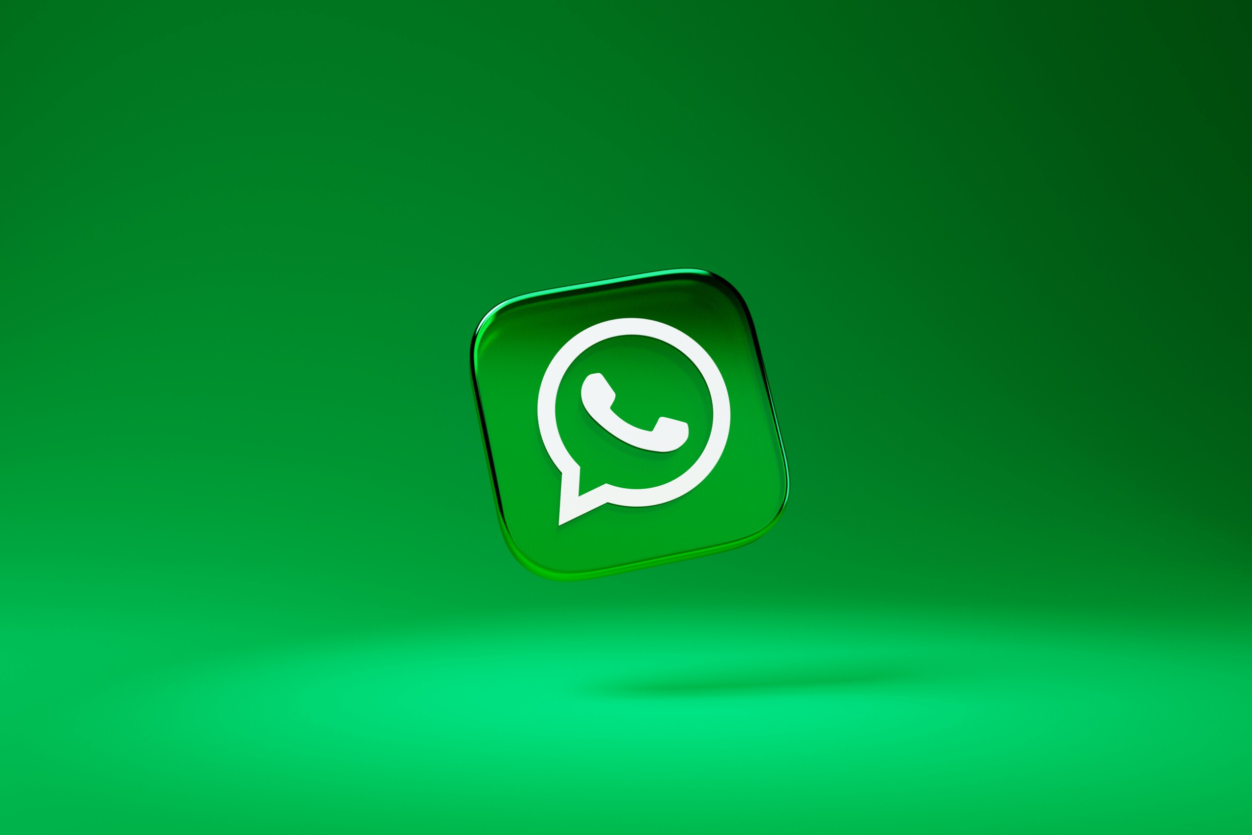 WhatsApp quer que você interaja mais com as fotos que eles te mandam