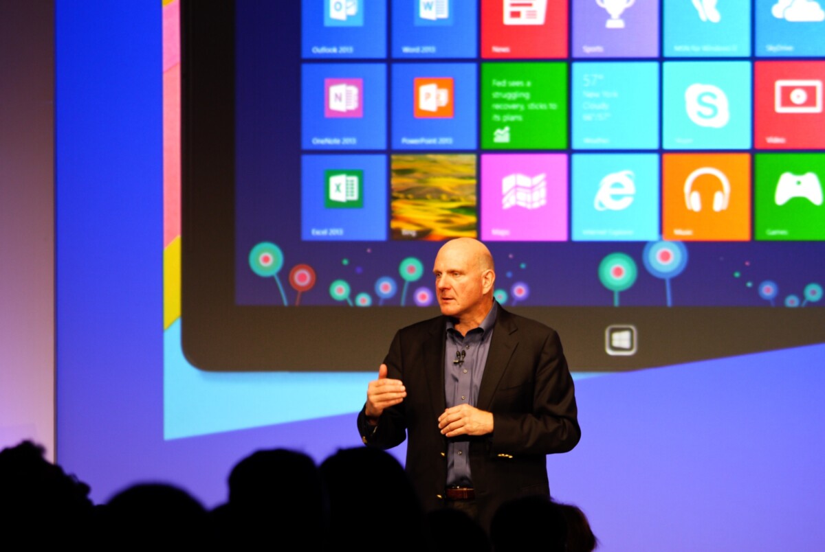 Steve Ballmer voulait nommer « Bingo » l’assistant personnel de Microsoft