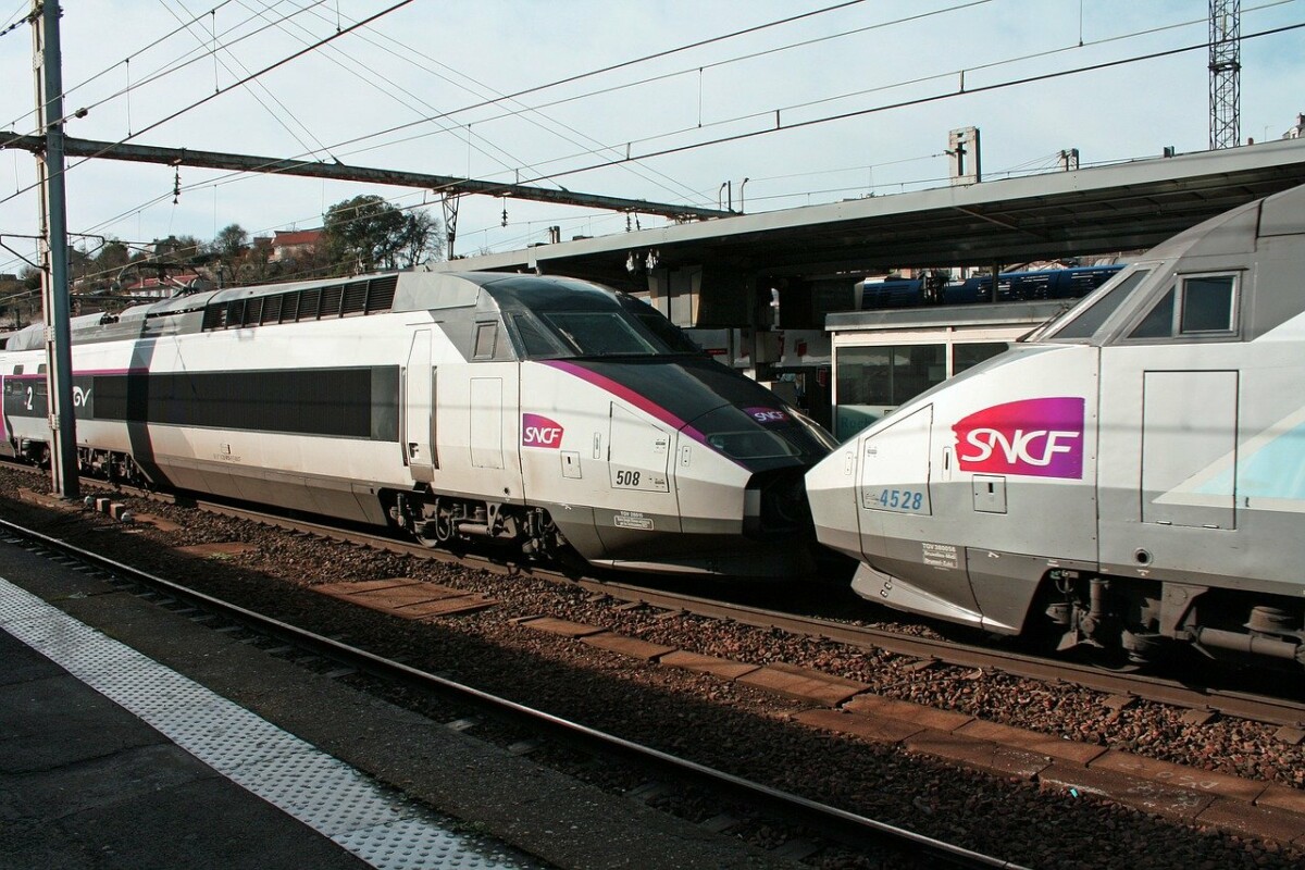 SNCF is now deploying Connect, a unique application that should make our lives easier