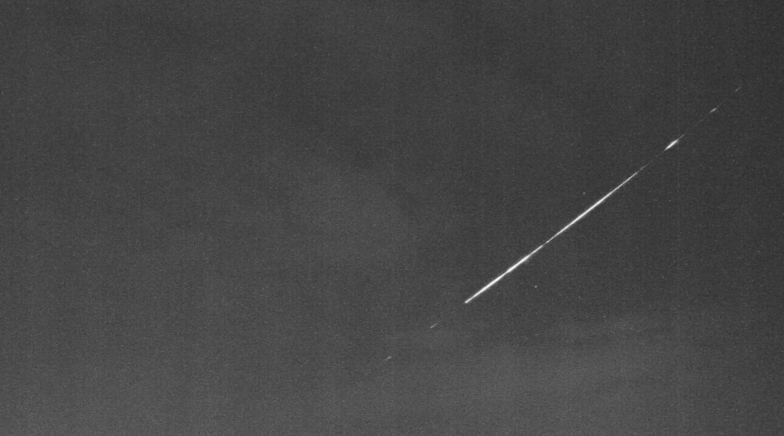 Ce n'est pas une météorite, c'est un satellite Starlink qui est tombé au-dessus de l'Espagne