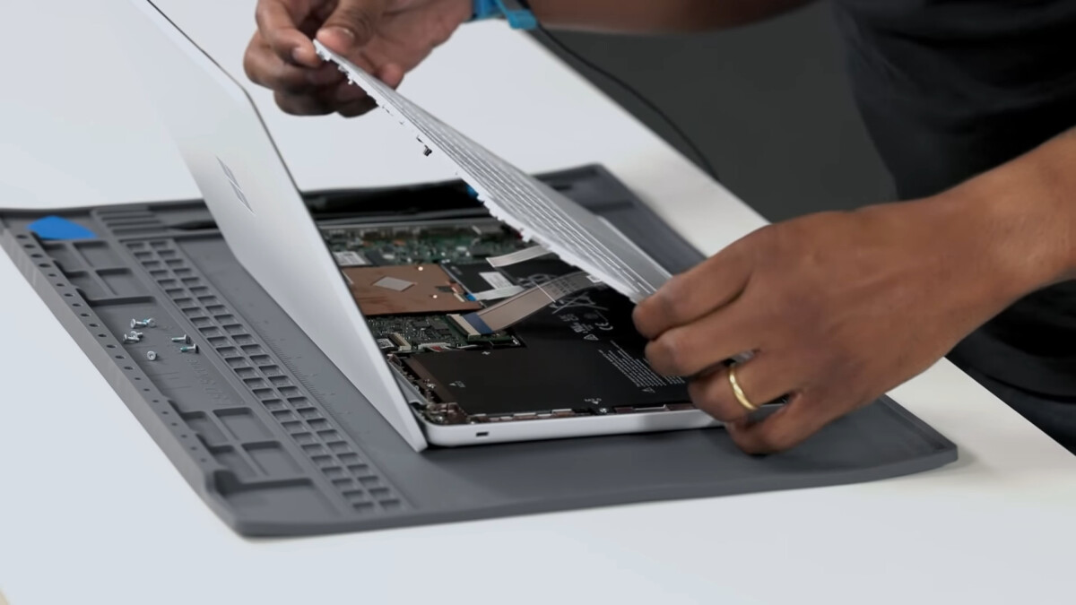 Toutes les pièces du Surface Laptop SE peuvent être retirées
