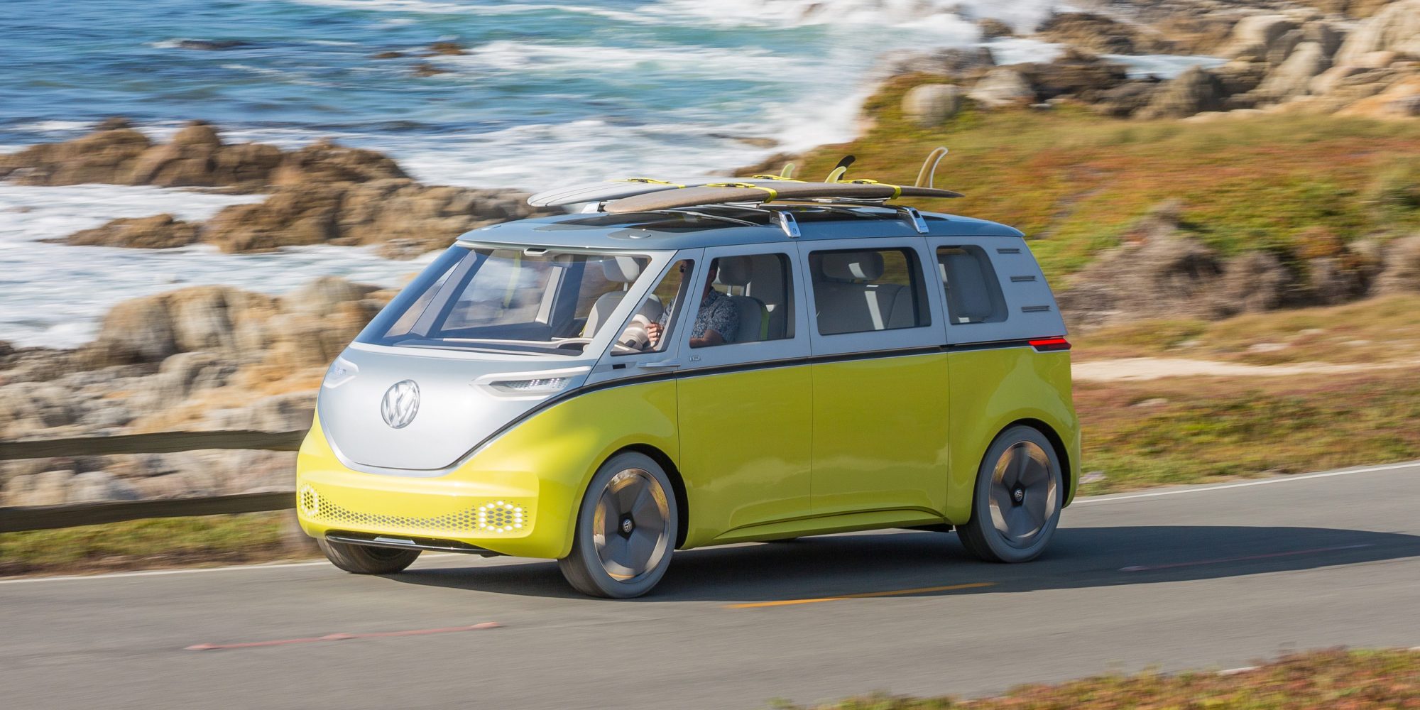 Volkswagen Idbuzz Le Combi électrique Arrive En Mars Pour Vos Plus