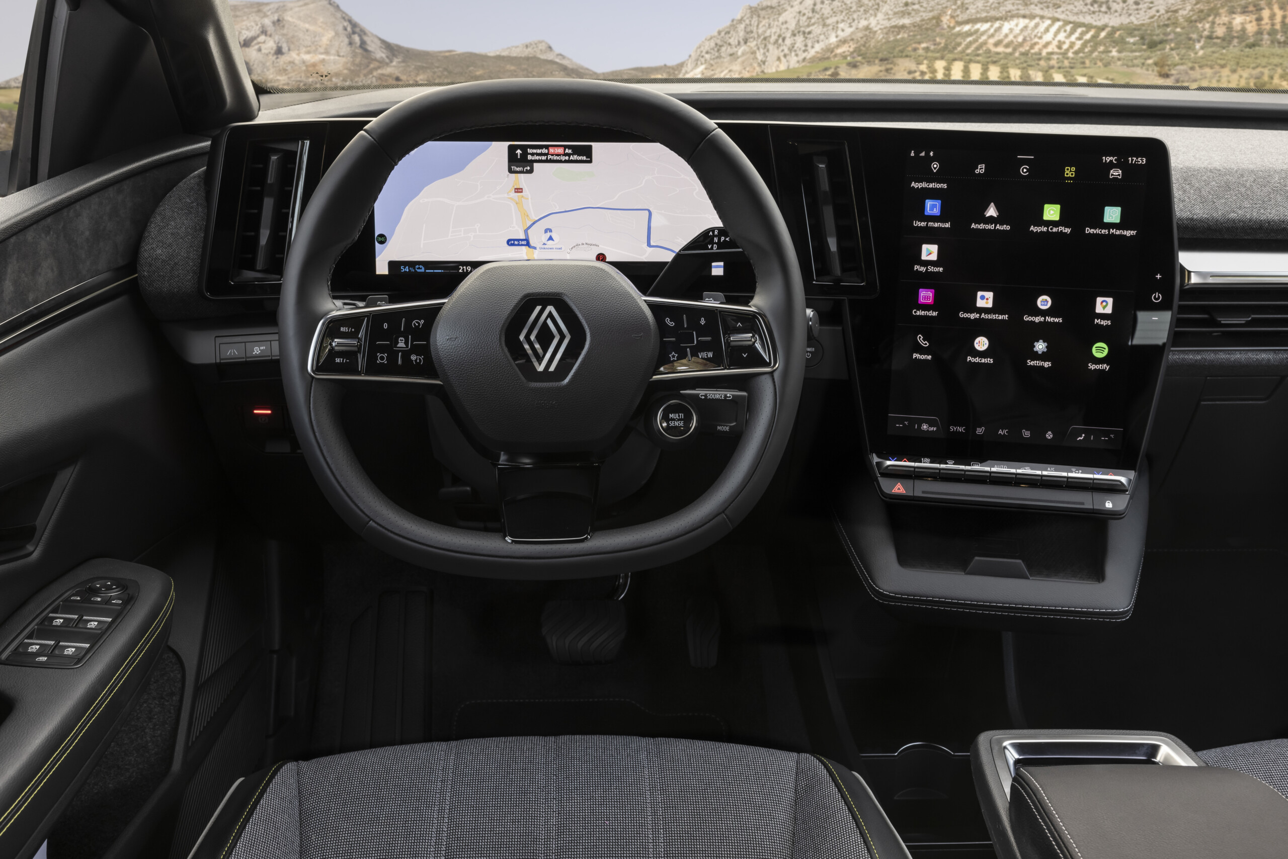 Essai Renault Mégane E-Tech (2021) : notre avis complet - Voitures