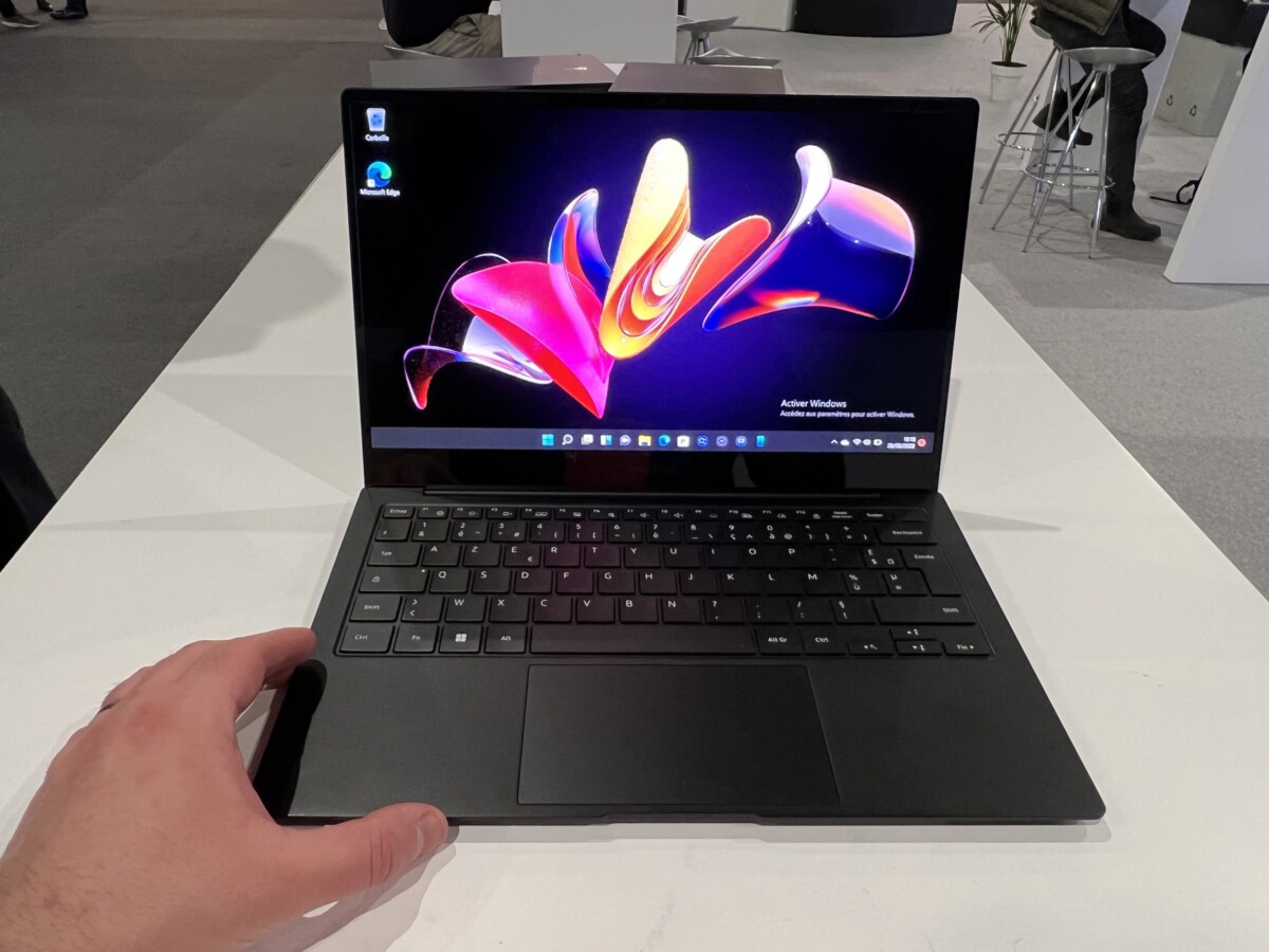 Samsung Galaxy Book 2 Pro