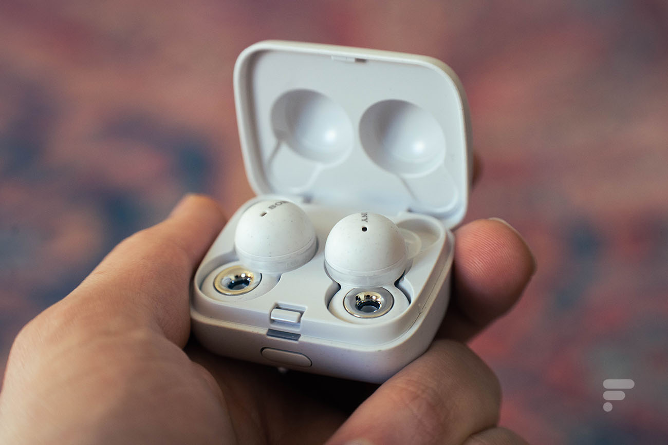 Embouts d'oreille de remplacement Airpods Pro [3 paires] pour Airpods Pro,  embouts d'écouteurs en silicone avec trou de réduction du bruit, s'insèrent  dans le boîtier de charge (tailles S/m/l, Whi 
