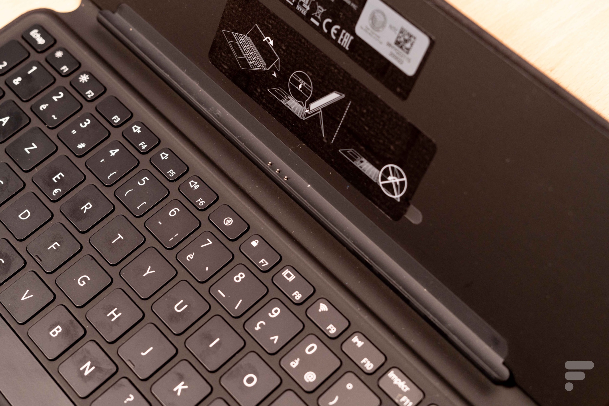 Huawei MateBook E : hybride tablette-ordinateur portable avec Windows 11,  processeurs Intel de 11e génération et support du stylet pour 940 $