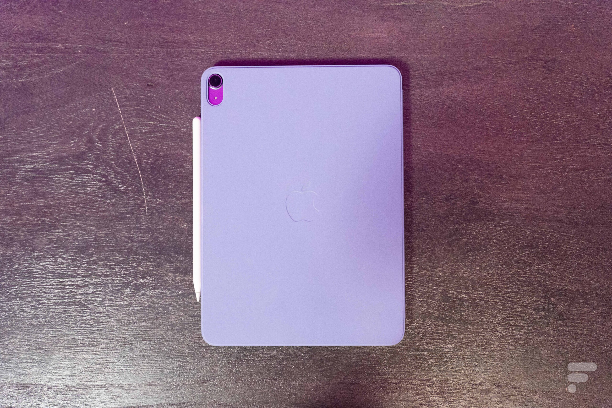 Test Apple iPad Air 4 : presque tout d'un Pro - Les Numériques