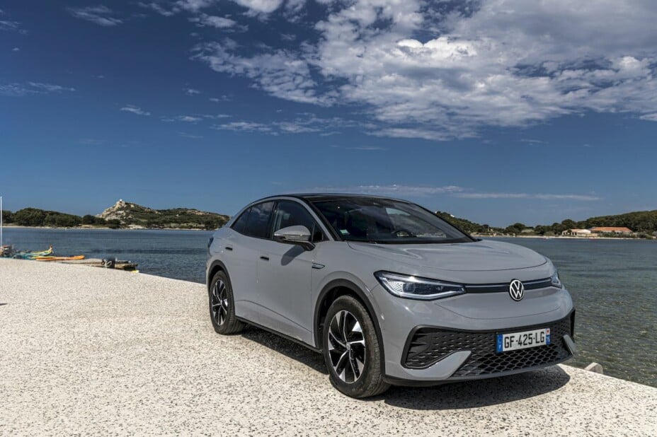 Tesla Model Y Vs Volkswagen ID.5 : Laquelle Est La Meilleure Voiture ...