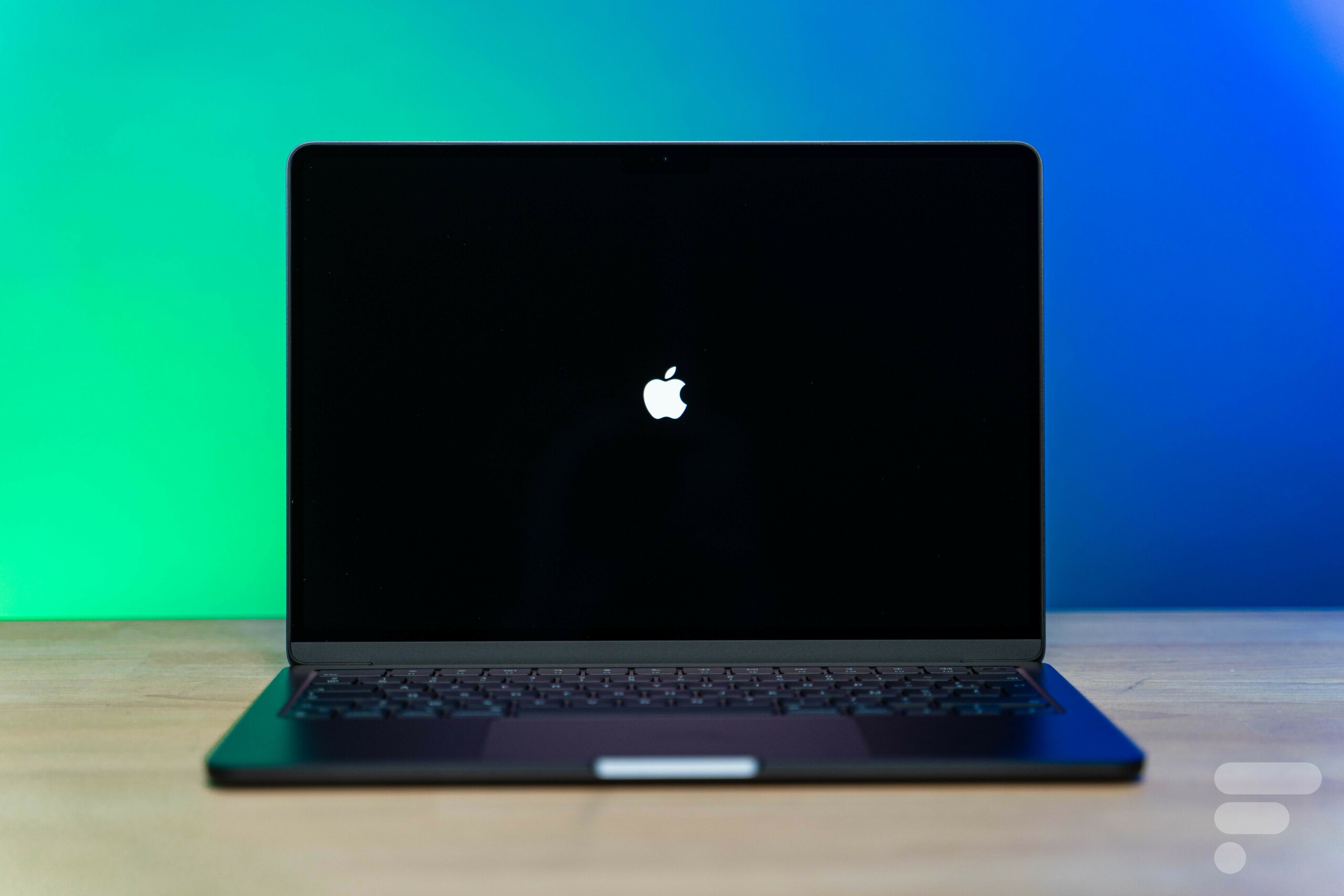 MacBook Air : Nouvelle promotion avant la fin des soldes  et  Cdiscount 
