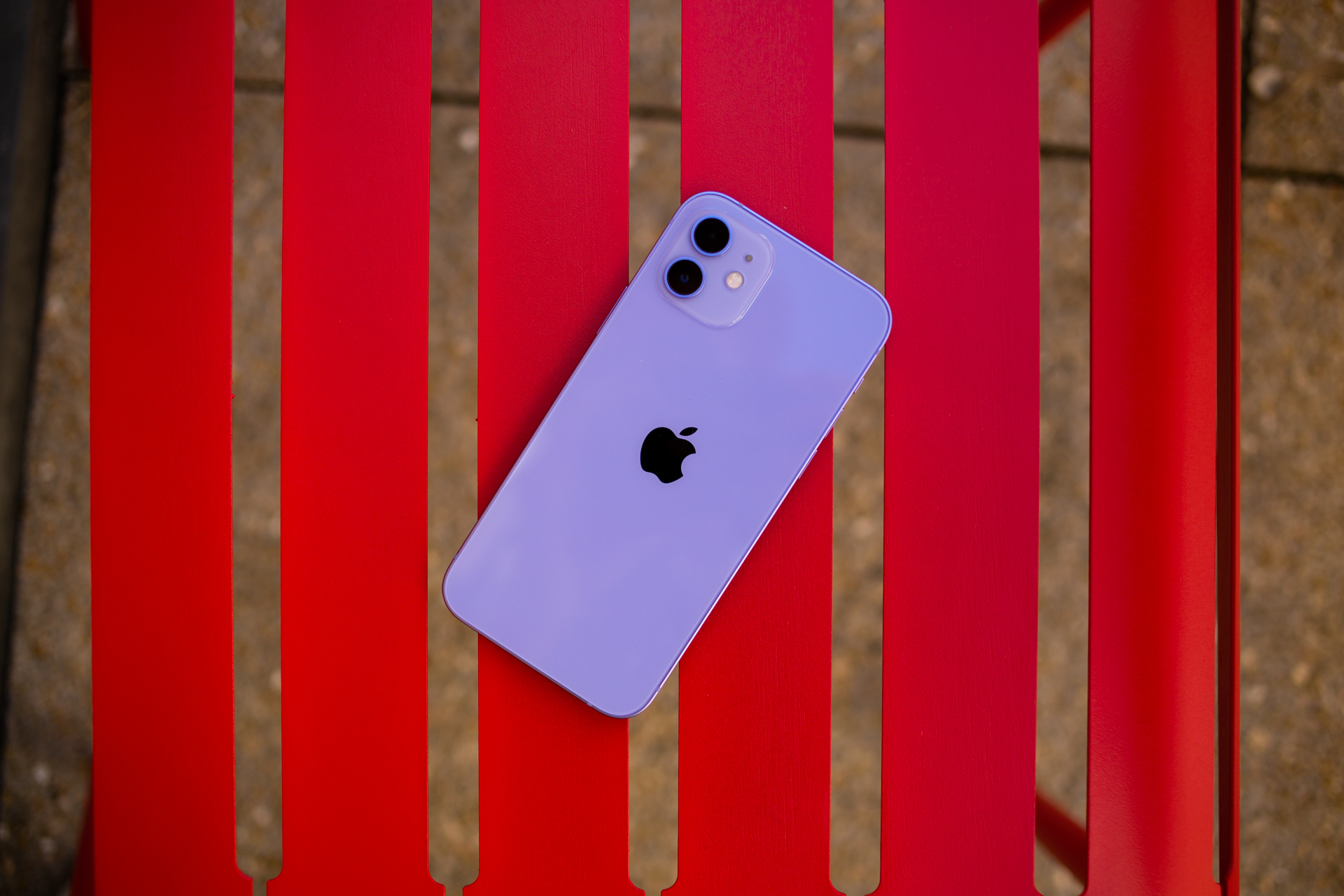 Déballage d'un iPhone 12 reconditionné par CertiDeal en « parfait état » :  à quoi ressemble-t-il ?