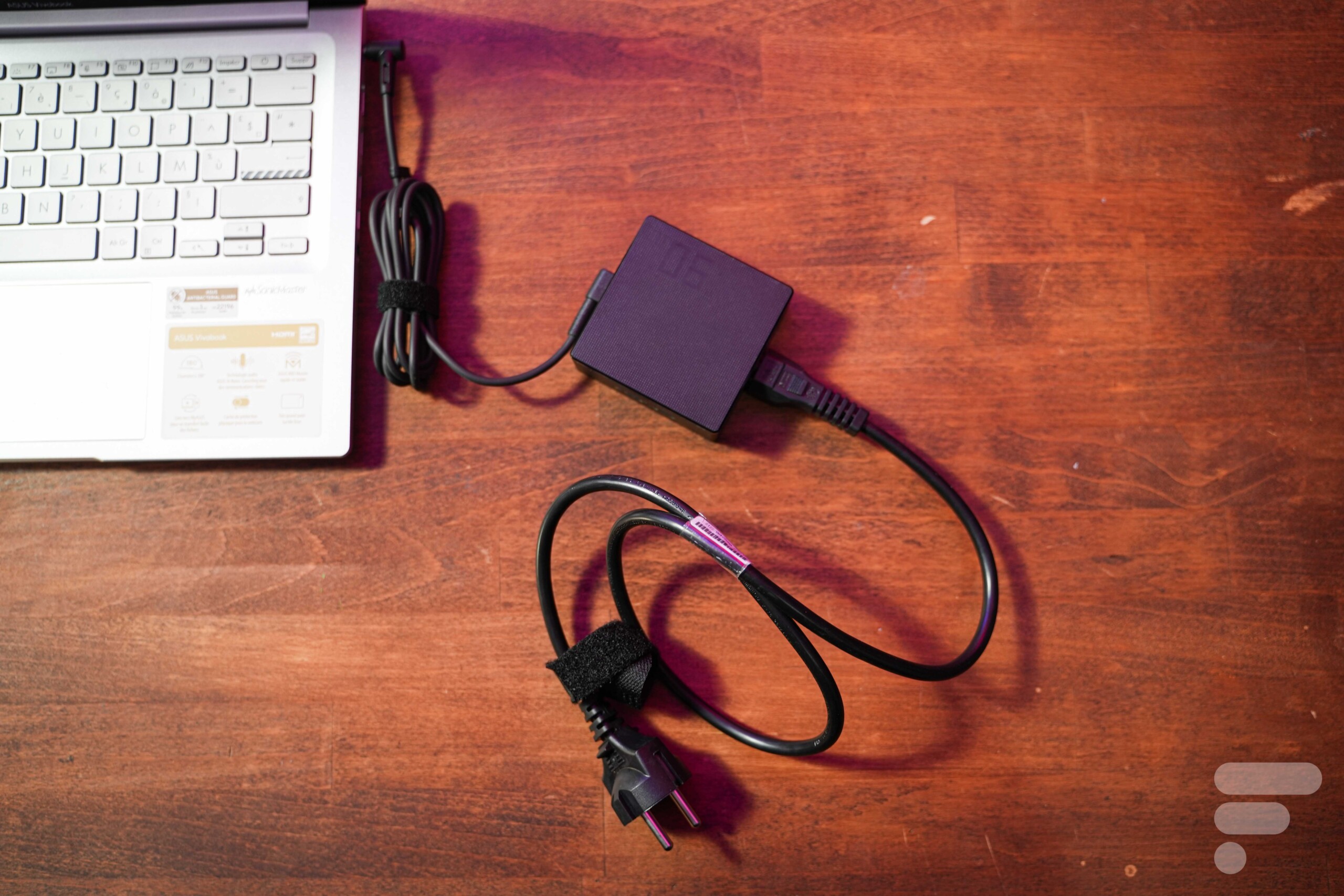 Test Asus VivoBook 14x : un PC portable qui mise sur sa polyvalence - Les  Numériques