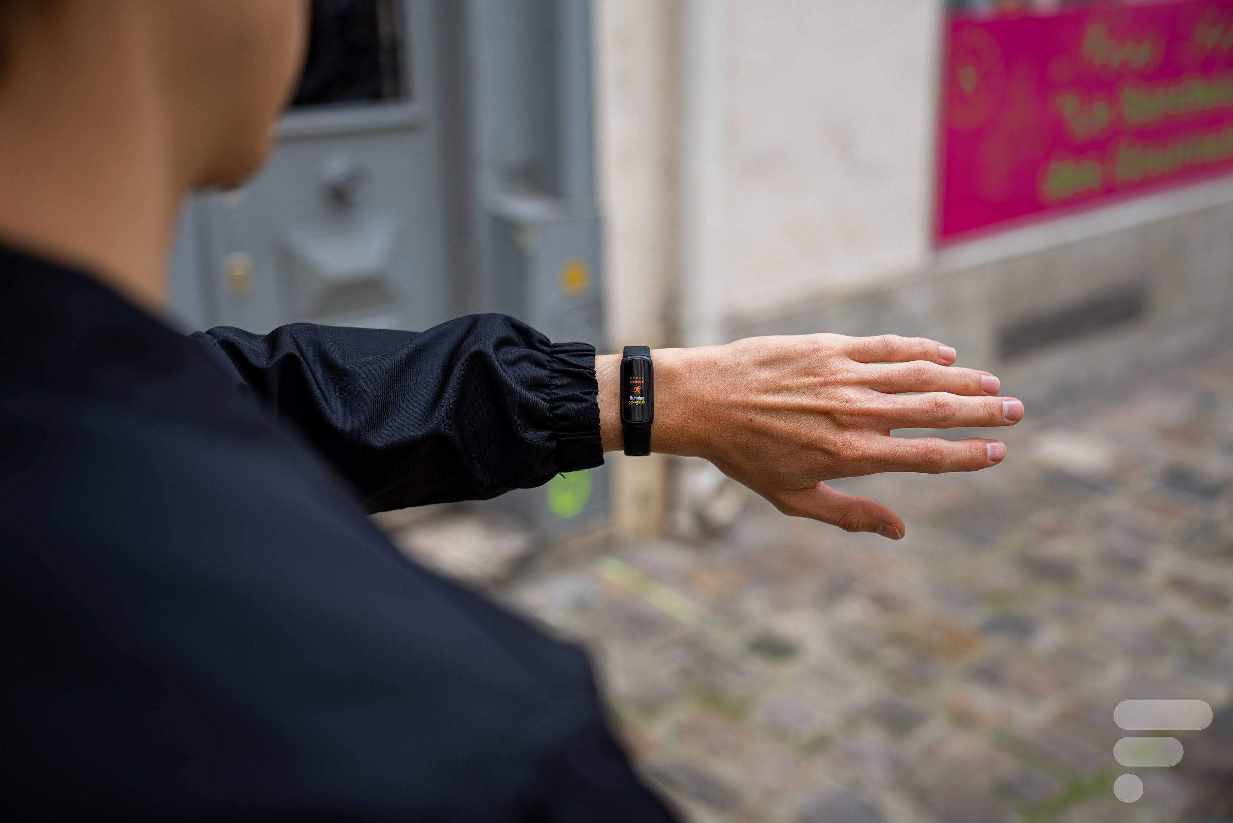 Test du Fitbit Inspire notre avis sur ce bracelet connecté à bon prix