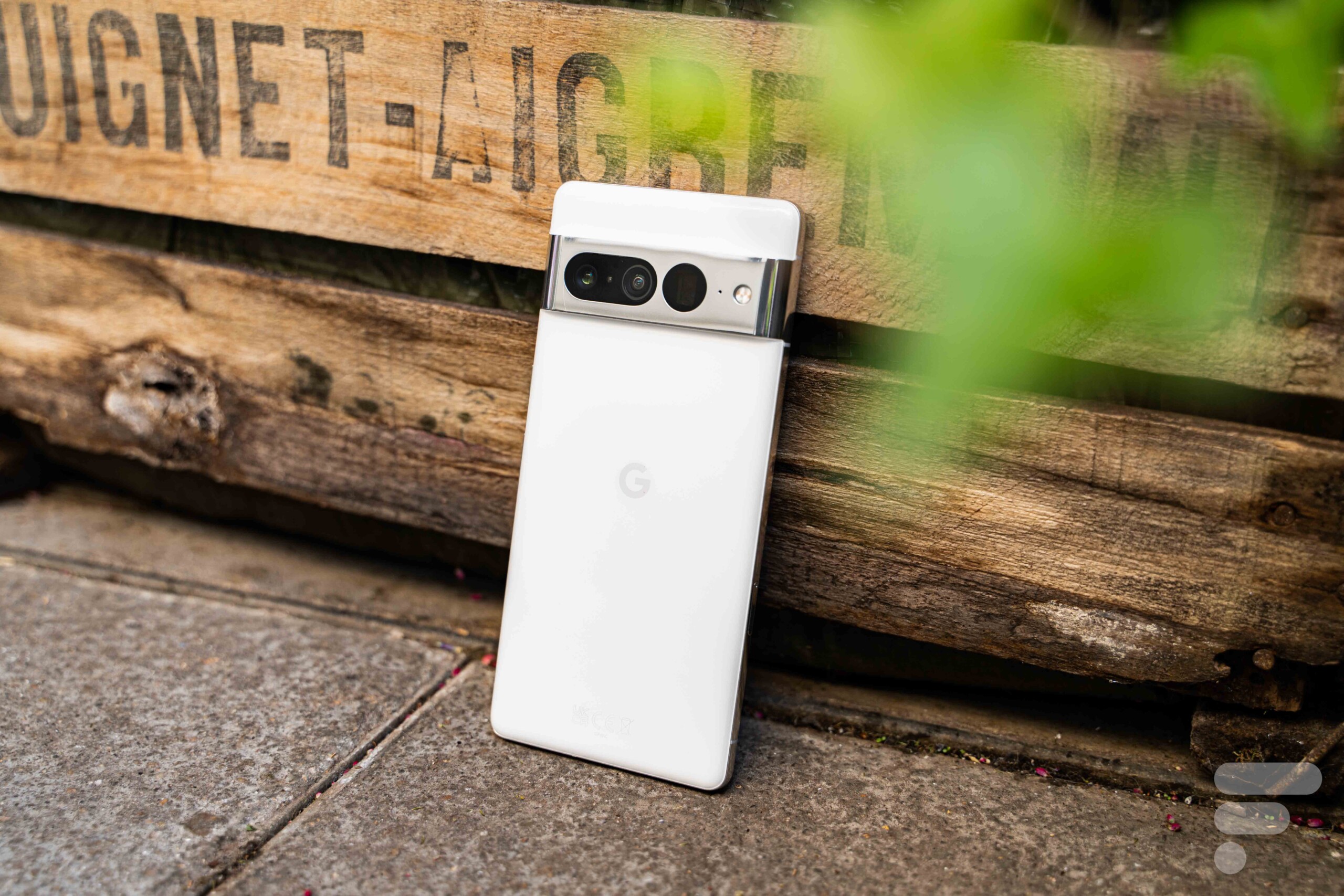 Google Pixel 7 Pro : ce smartphone premium de 2022 casse son prix pour Noël  2023