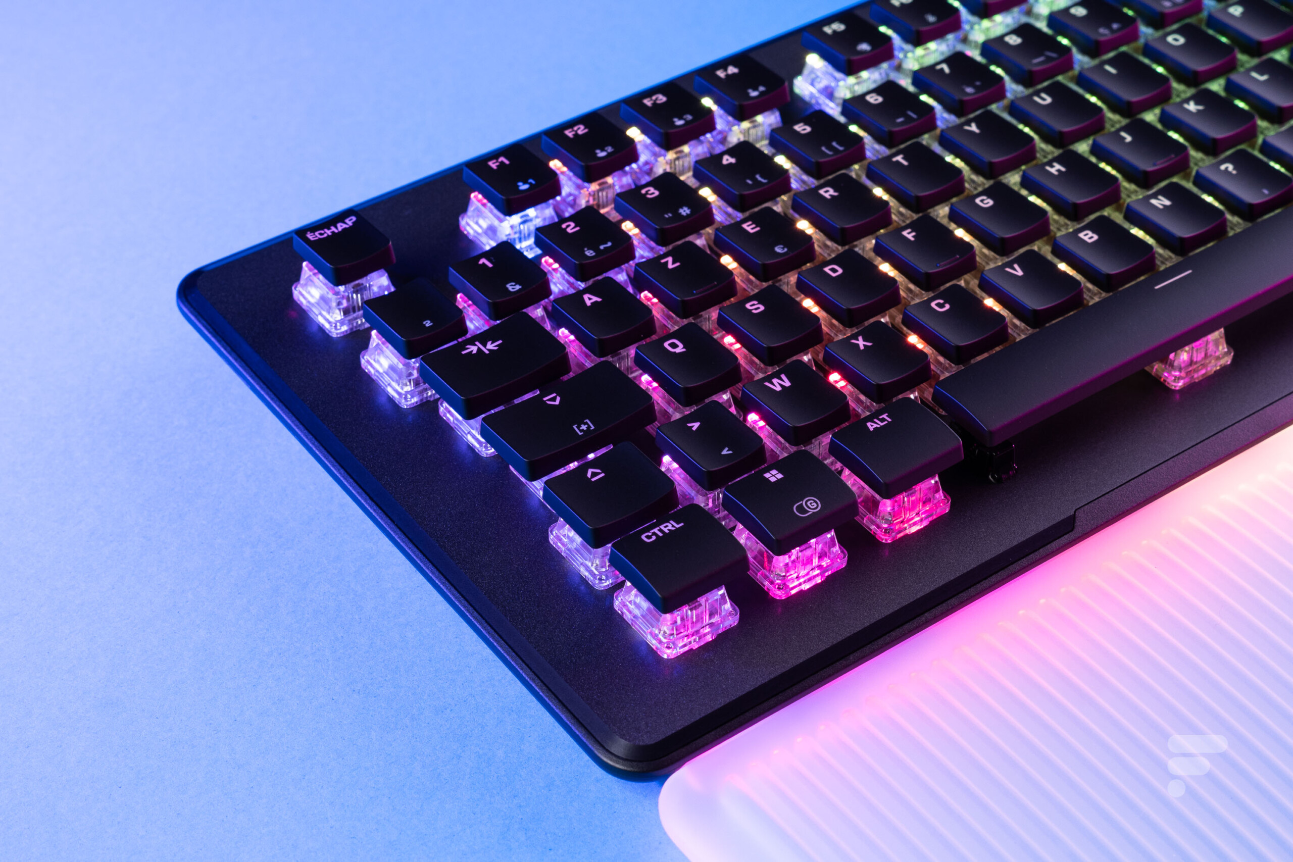 Achetez le meilleur clavier de jeu - Découvrez les claviers de jeu ROCCAT®.