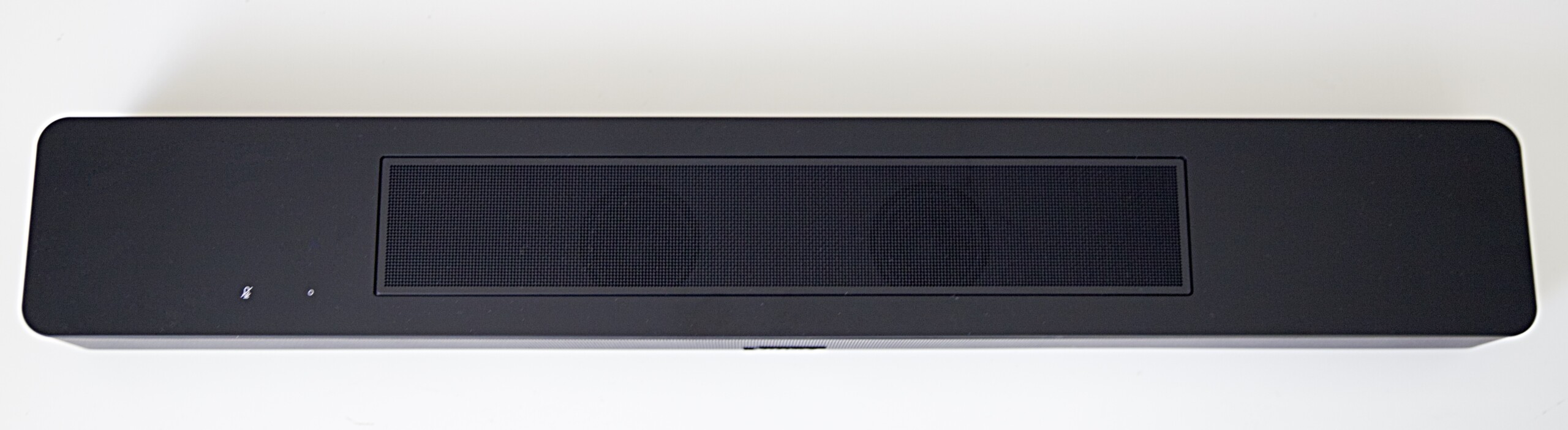 Avec la Smart Soundbar 600, Bose a maintenant sa barre de son compacte  Dolby Atmos - Les Numériques