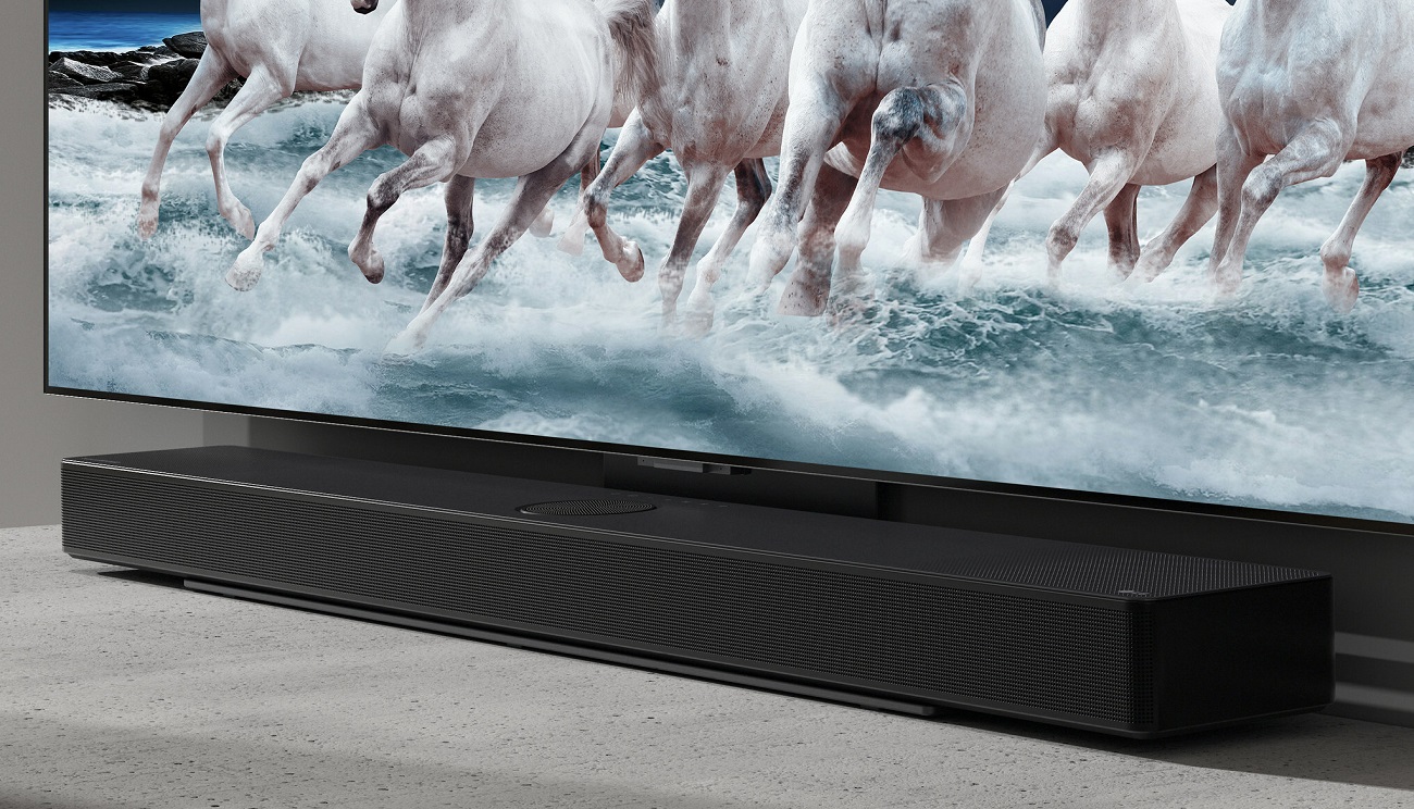 LG dévoile deux barres de son qui s'appuient sur les haut-parleurs de votre  TV pour plus d'immersion