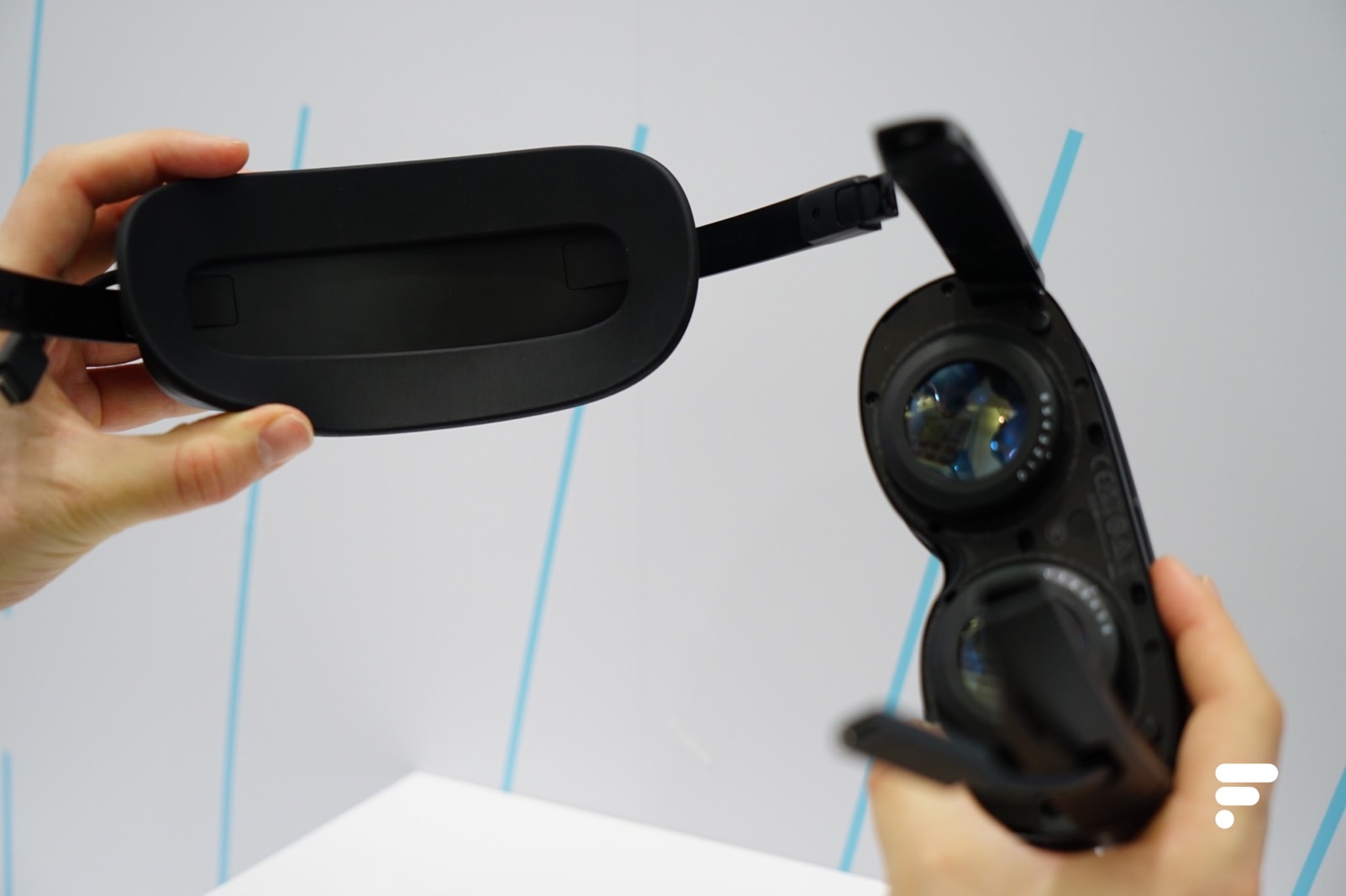 HTC Vive Pro : meilleur prix, fiche technique et actualité – Casques de VR  – Frandroid