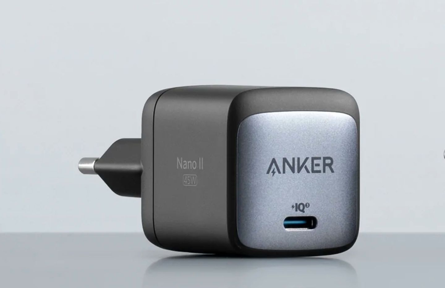Chargeur pour téléphone mobile Anker nano chargeur rapide iphone