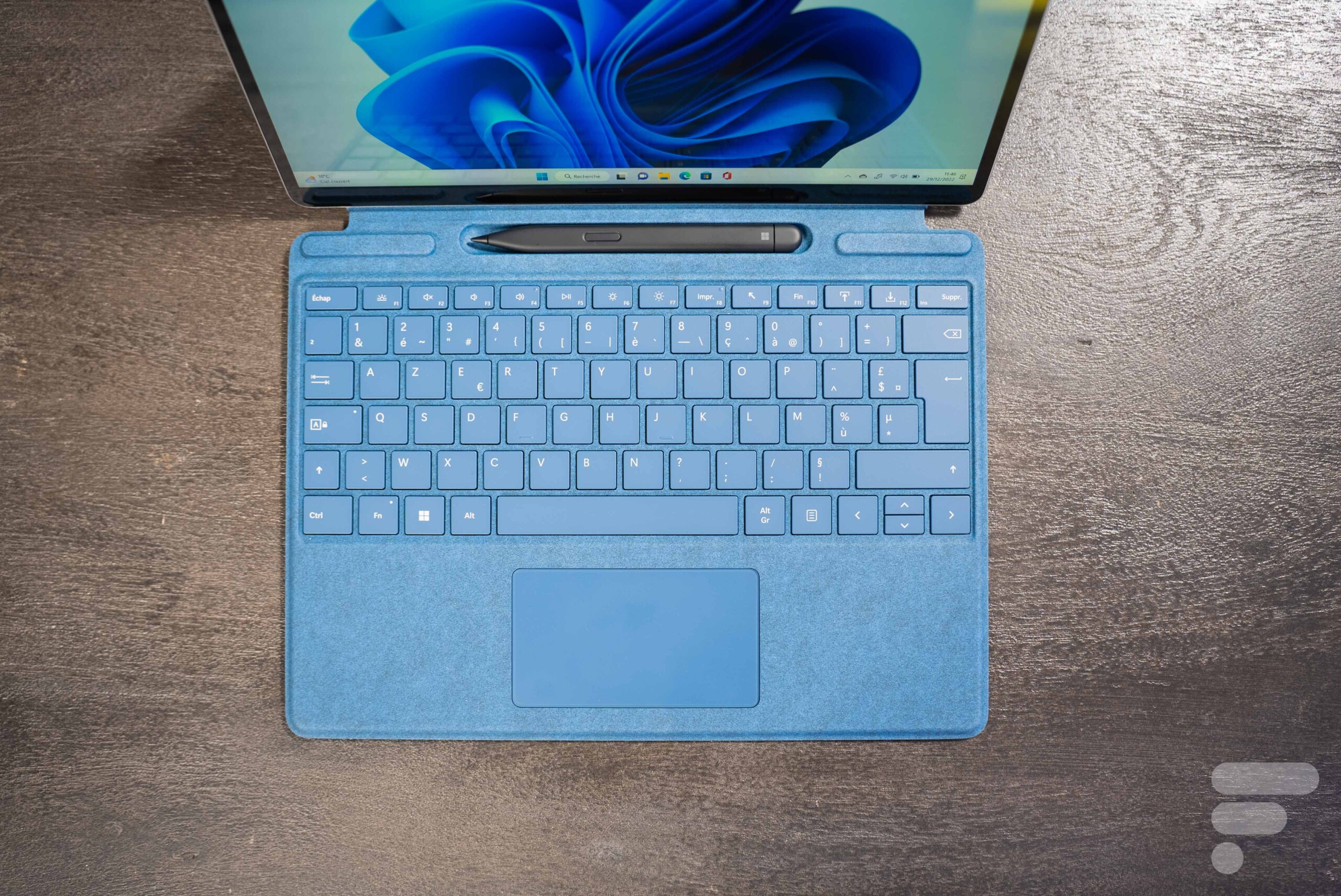 Surface Pro 9 : L'ordinateur portable Surface 2-en-1 le plus puissant pour  votre entreprise