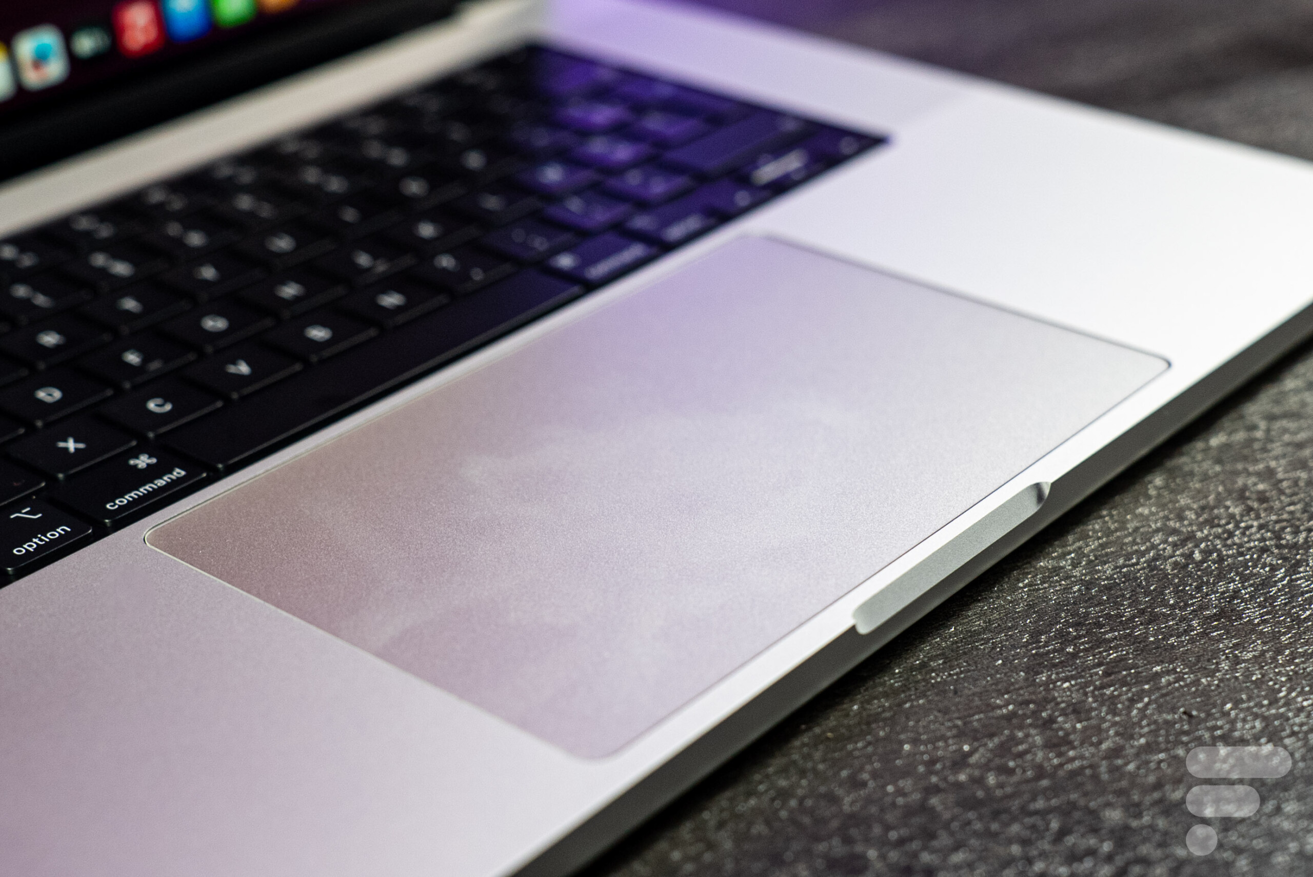 Prise en main du MacBook Pro 16 M2 Pro : Apple donne un coup de fouet à son  cheval de bataille - CNET France