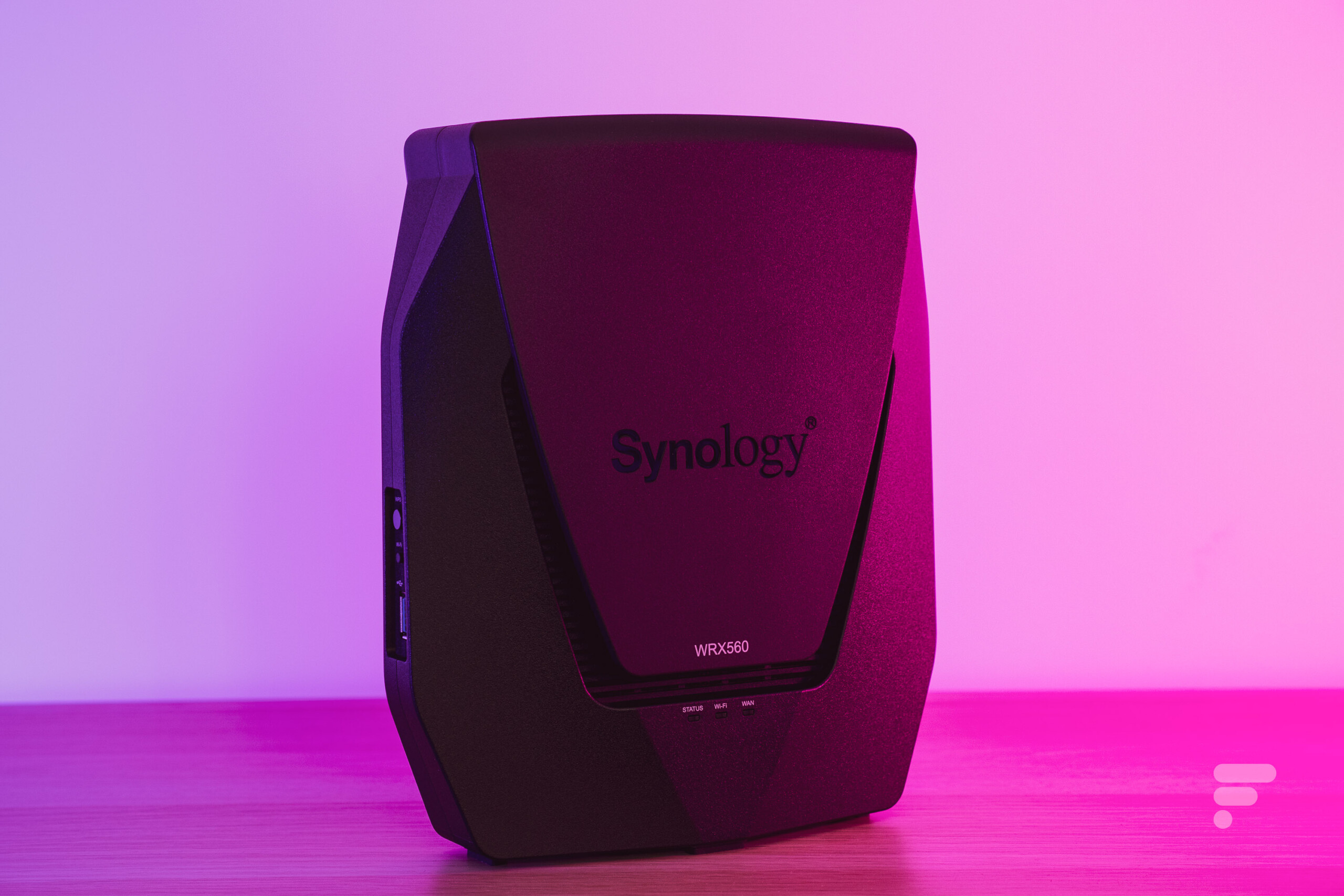 Test du Synology WRX560: un routeur Wi-Fi complet mais sans Wi-Fi 6E