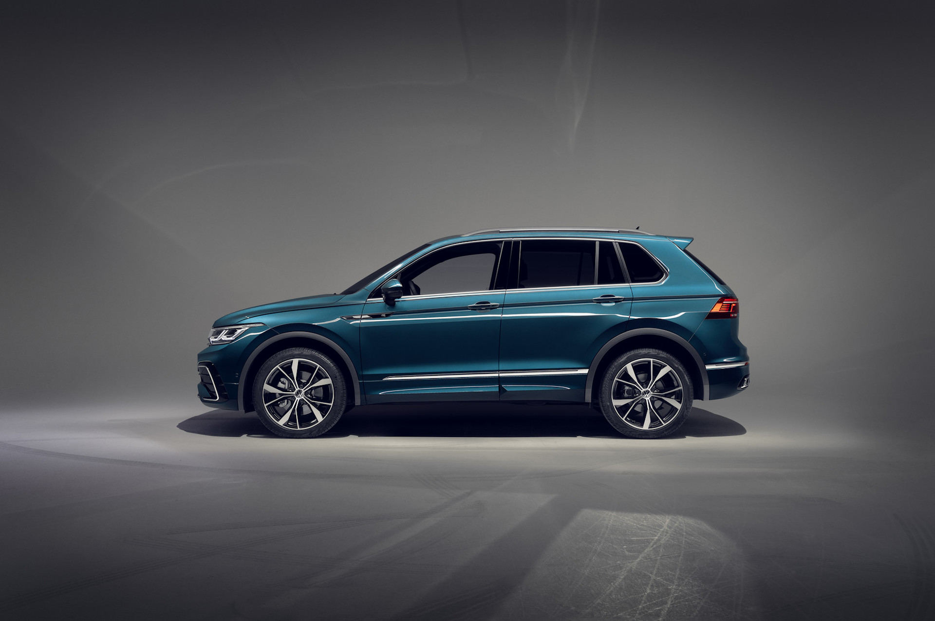 Volkswagen confirme l’arrivée de son SUV best-seller en version 100 % électrique thumbnail