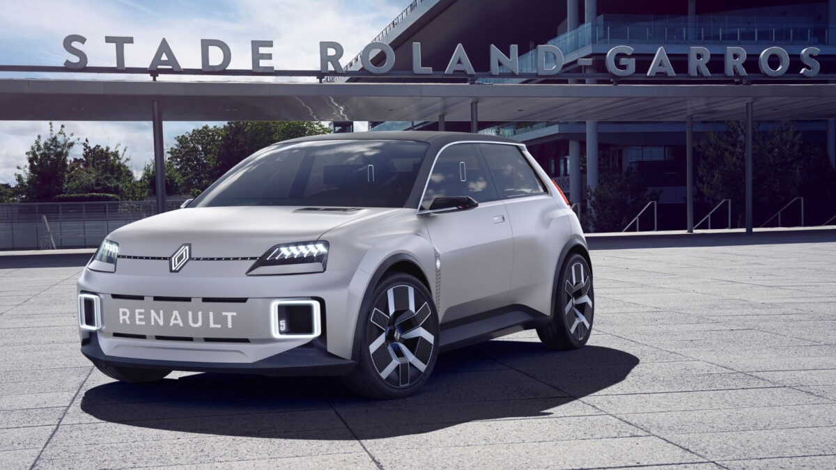 The future electric Renault 5 at 100 euros per month?  A possibility, with social leasing