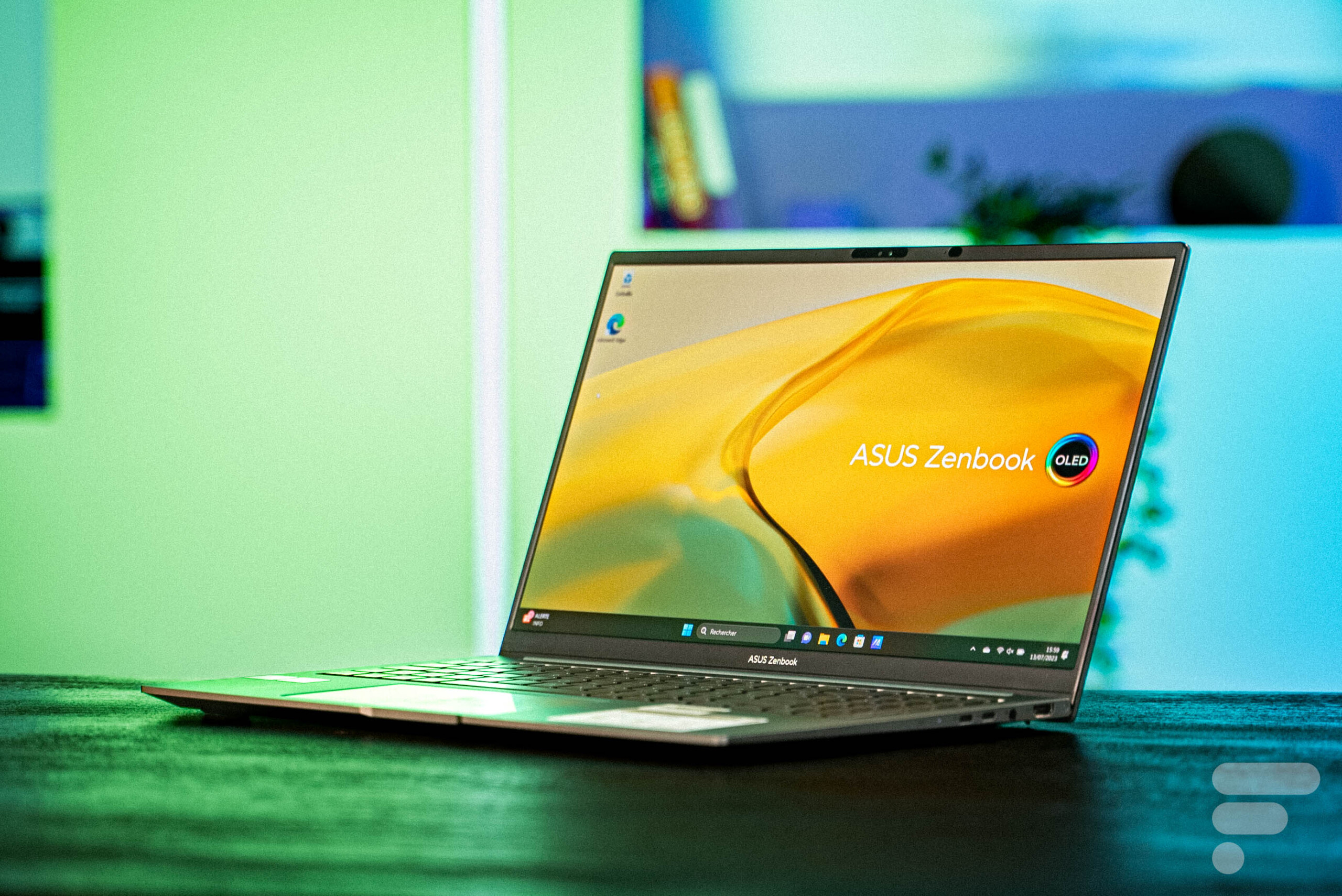 Asus Zenbook 15 OLED : le prix de ce laptop avec un super écran et un Ryzen  7 est en baisse
