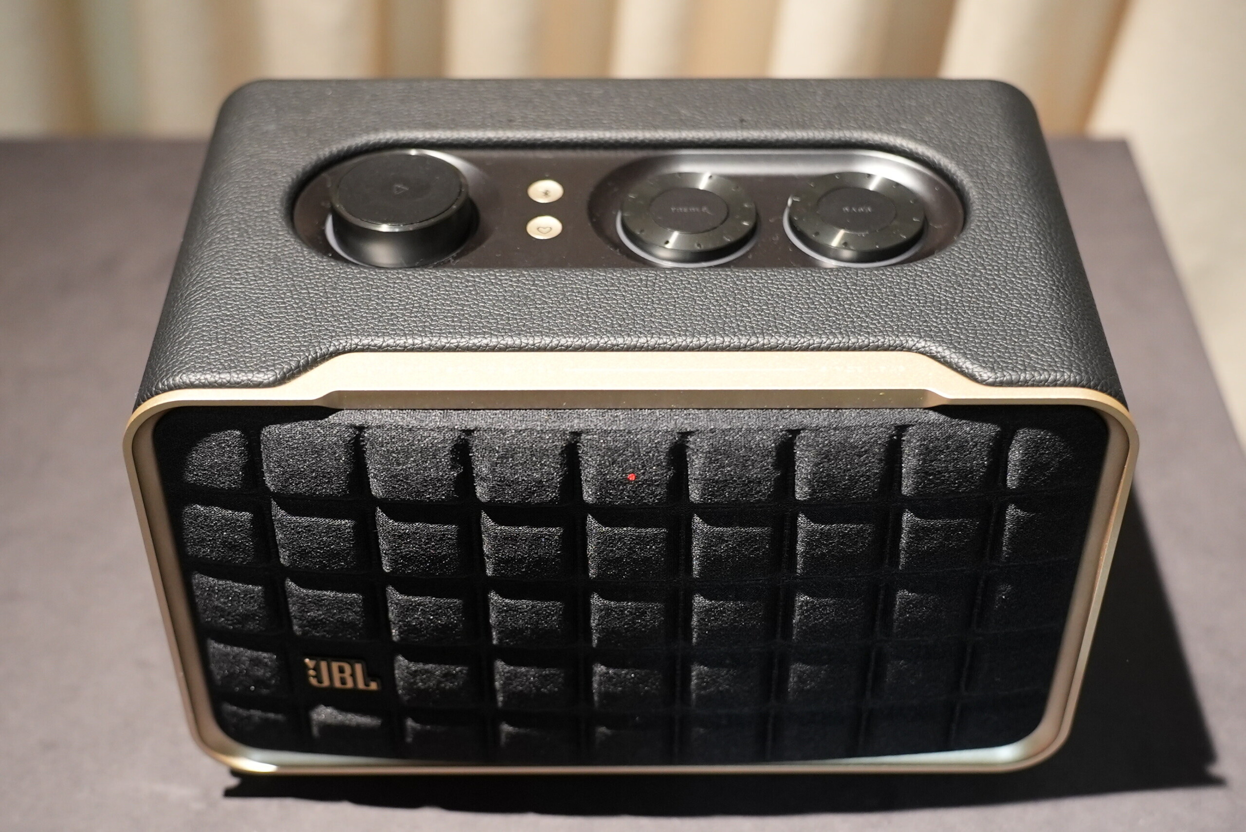 JBL Authentics 300, Haut-parleurs portatif
