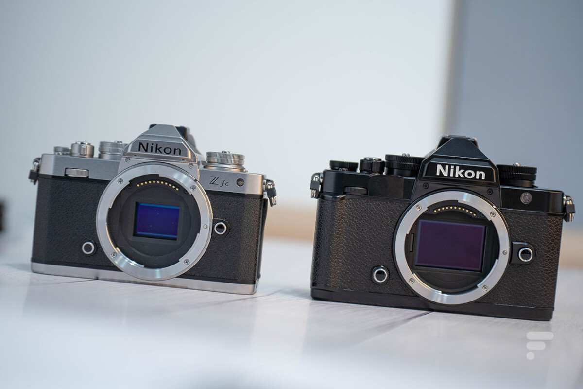 Le Nikon Zfc à gauche et le Nikon Zf à droite