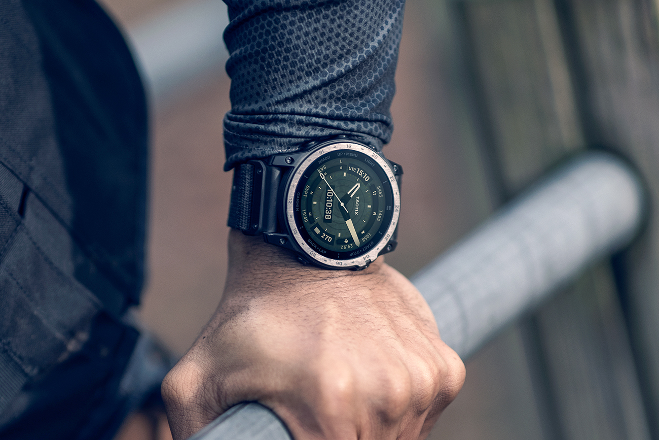 Oltre al fitness, Garmin lancia un orologio connesso per uso militare