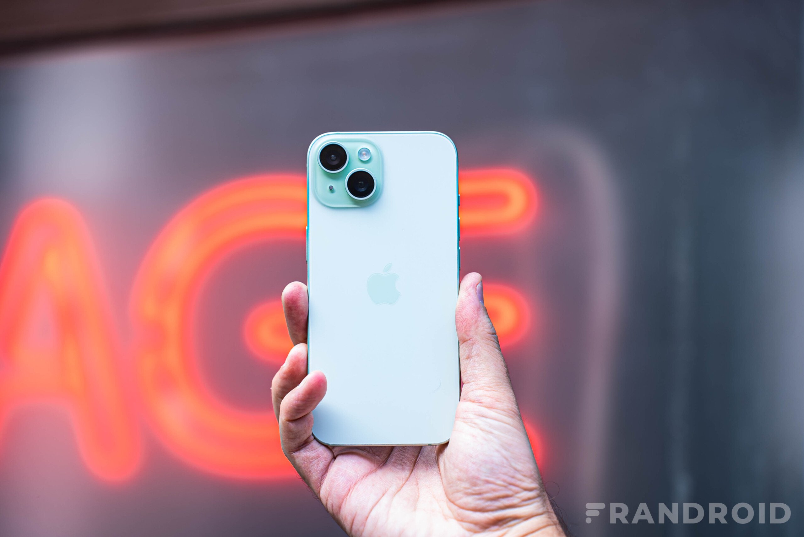 Meilleurs iPhone : notre comparatif des téléphones d'Apple en 2024