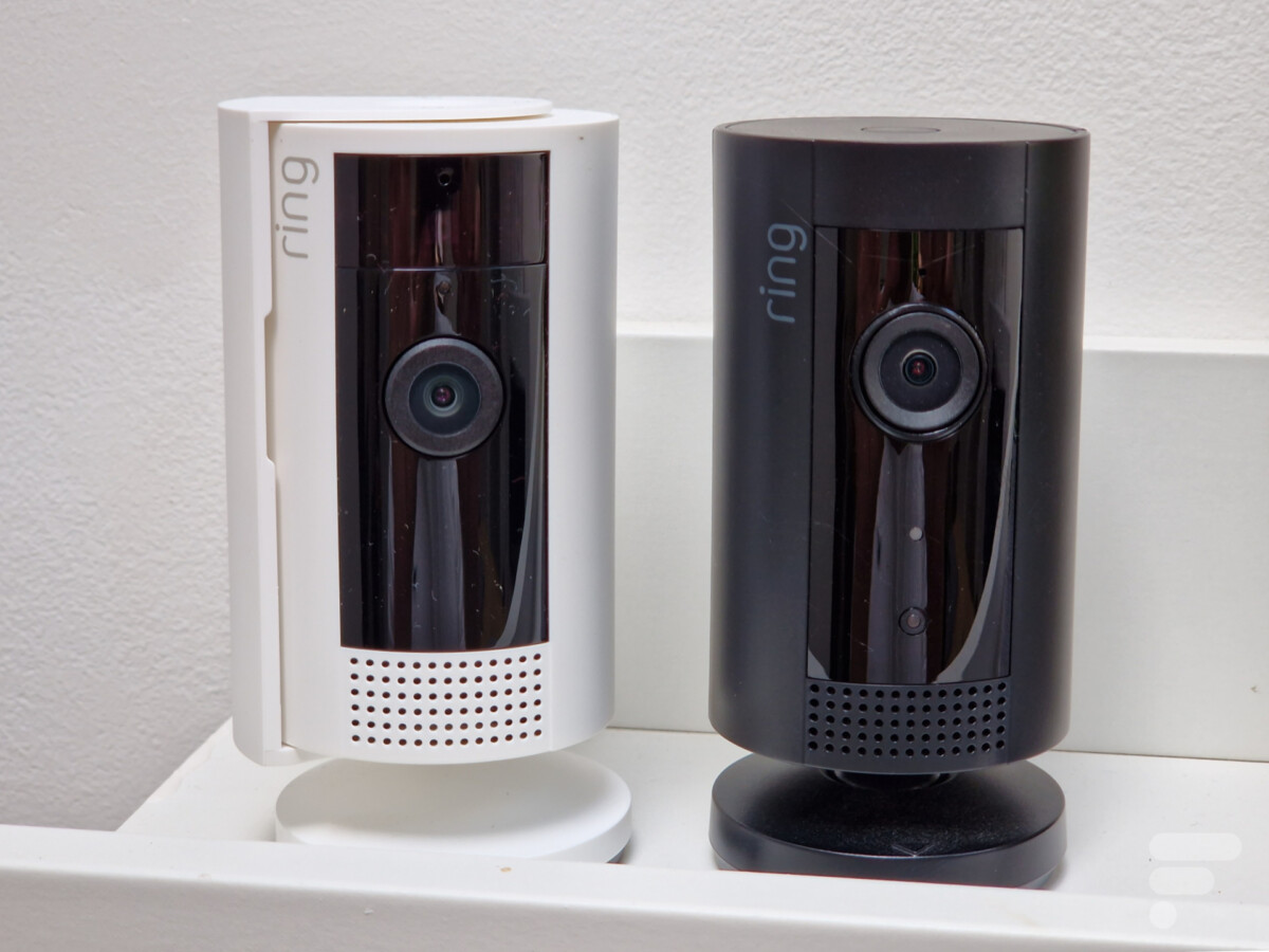 Left: the second generation.  On the right, the first