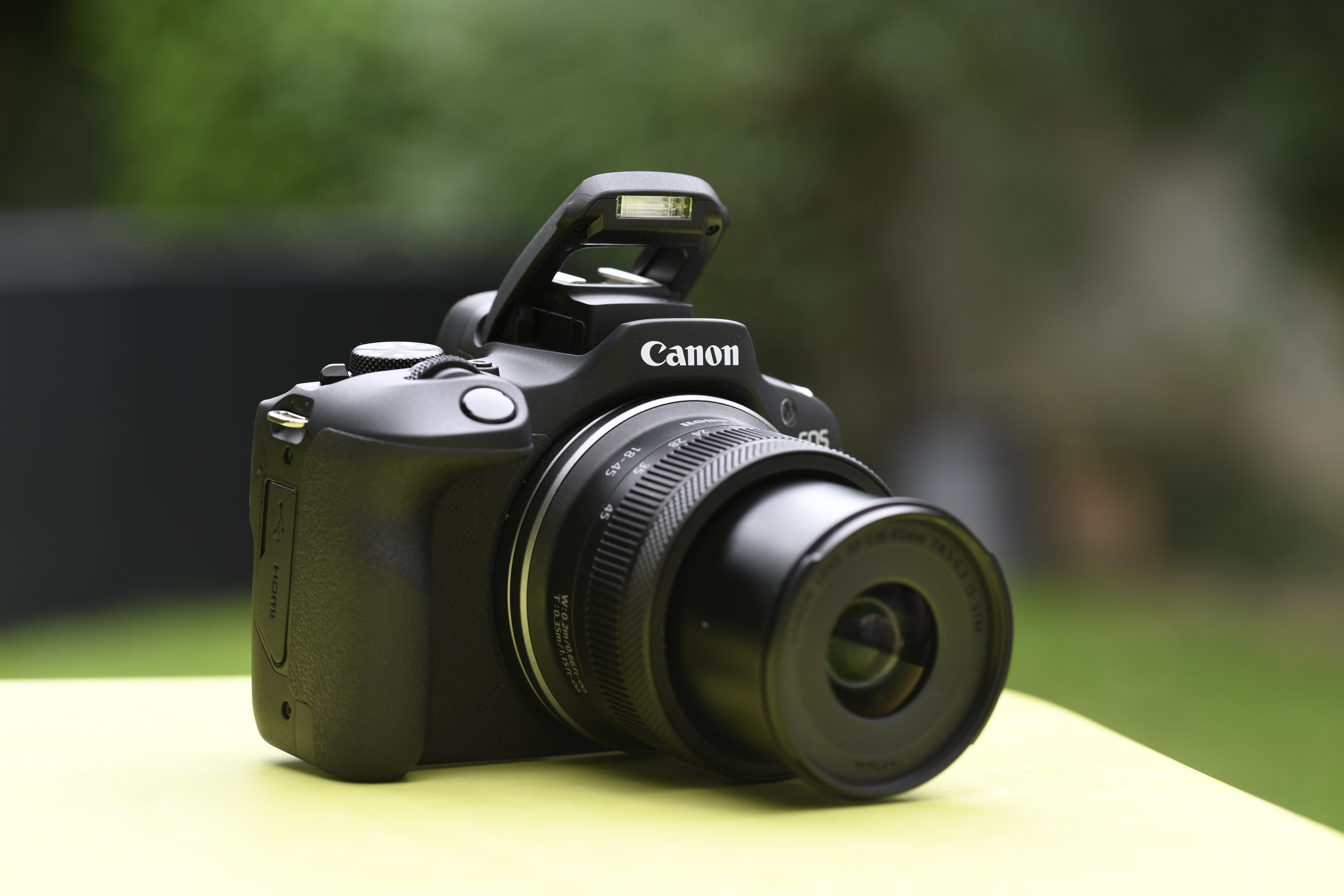 Test Canon EOS R100 : notre avis complet - - Frandroid