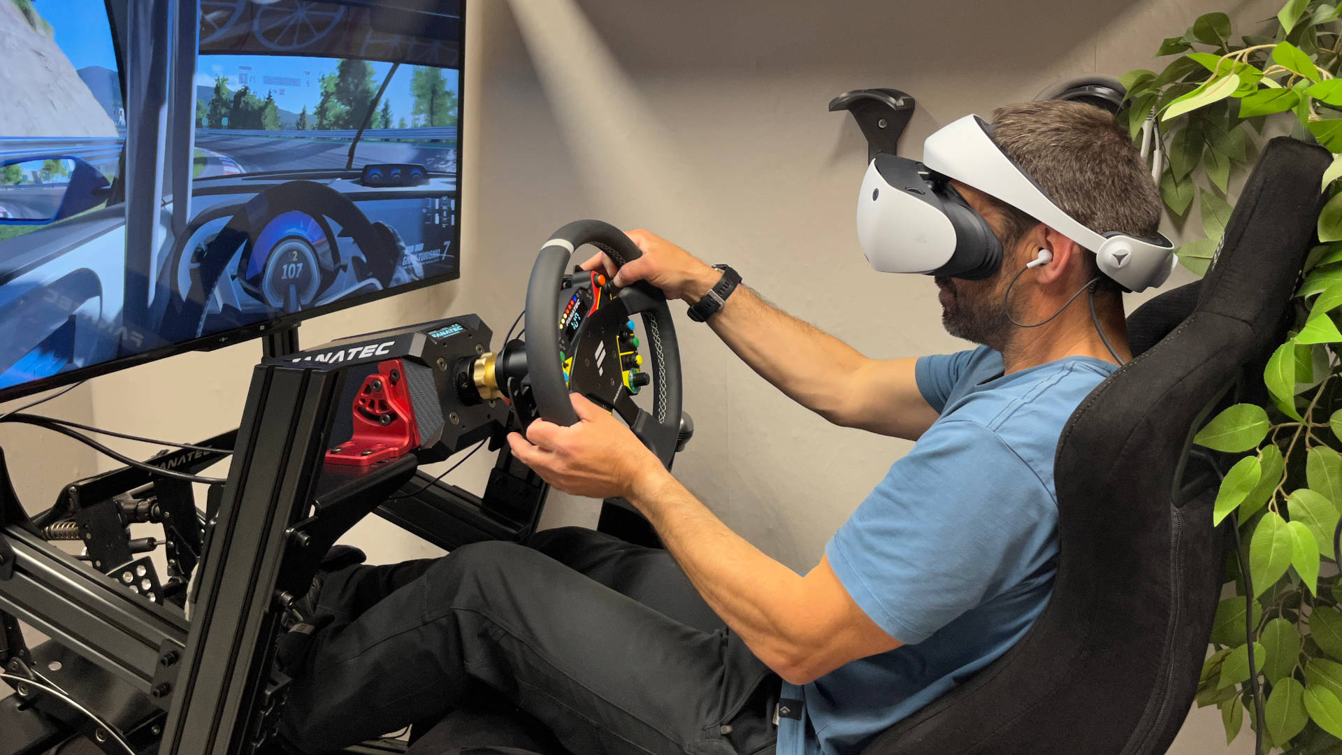 Simracing : les meilleurs volants et cockpits pour la simulation de jeu de  course