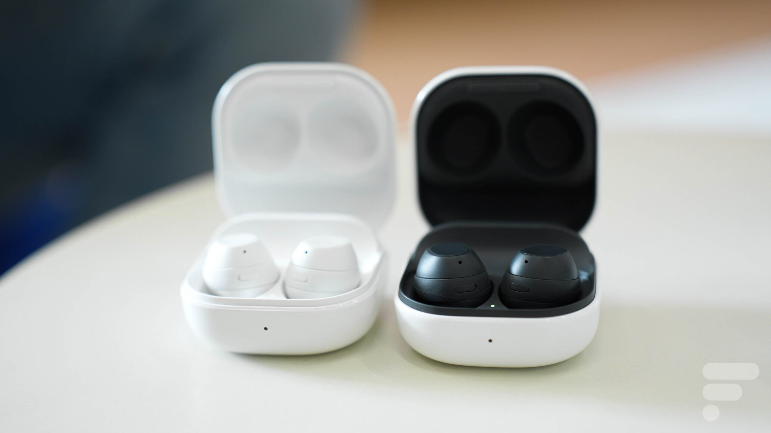 Cheapest samsung online airpods