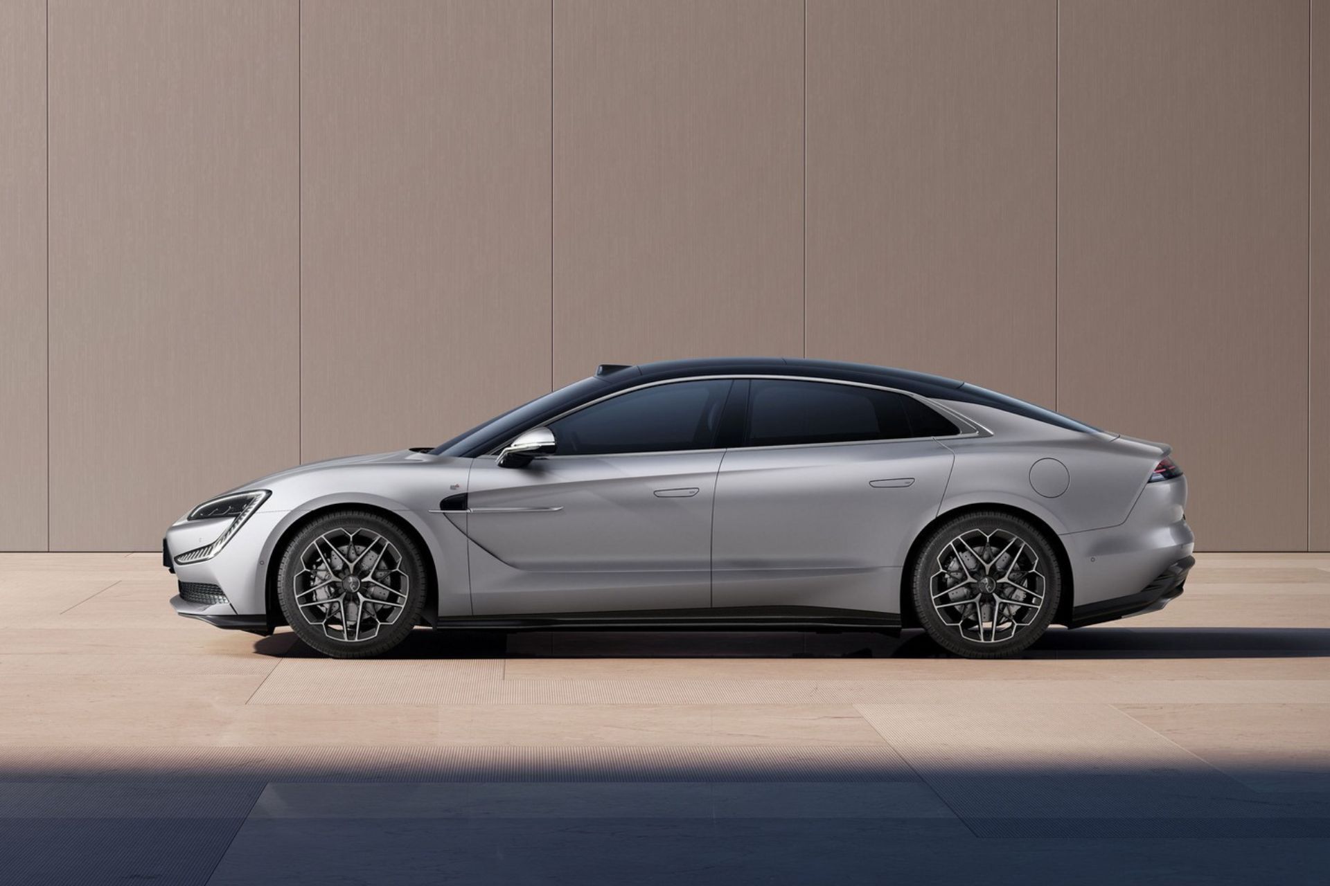 Essai Tesla Model S Plaid (2022) : notre avis complet - Voitures - Frandroid