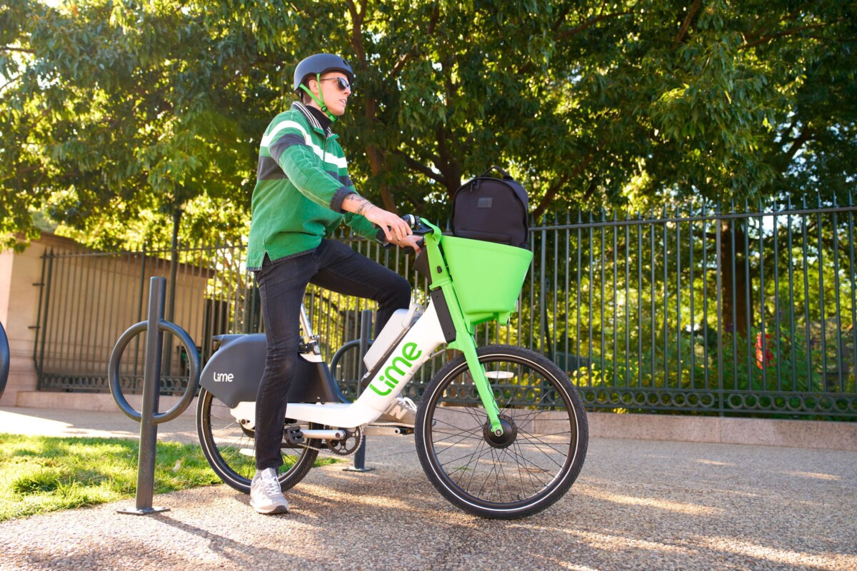 Vélo électrique libre-service Lime Paris